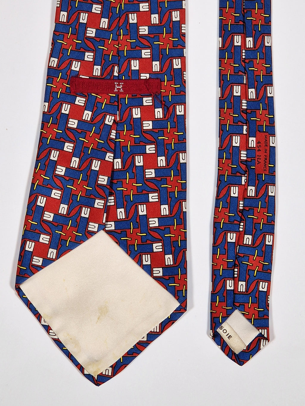 000454 Hermès silk tie red whimsical boots 454 HA