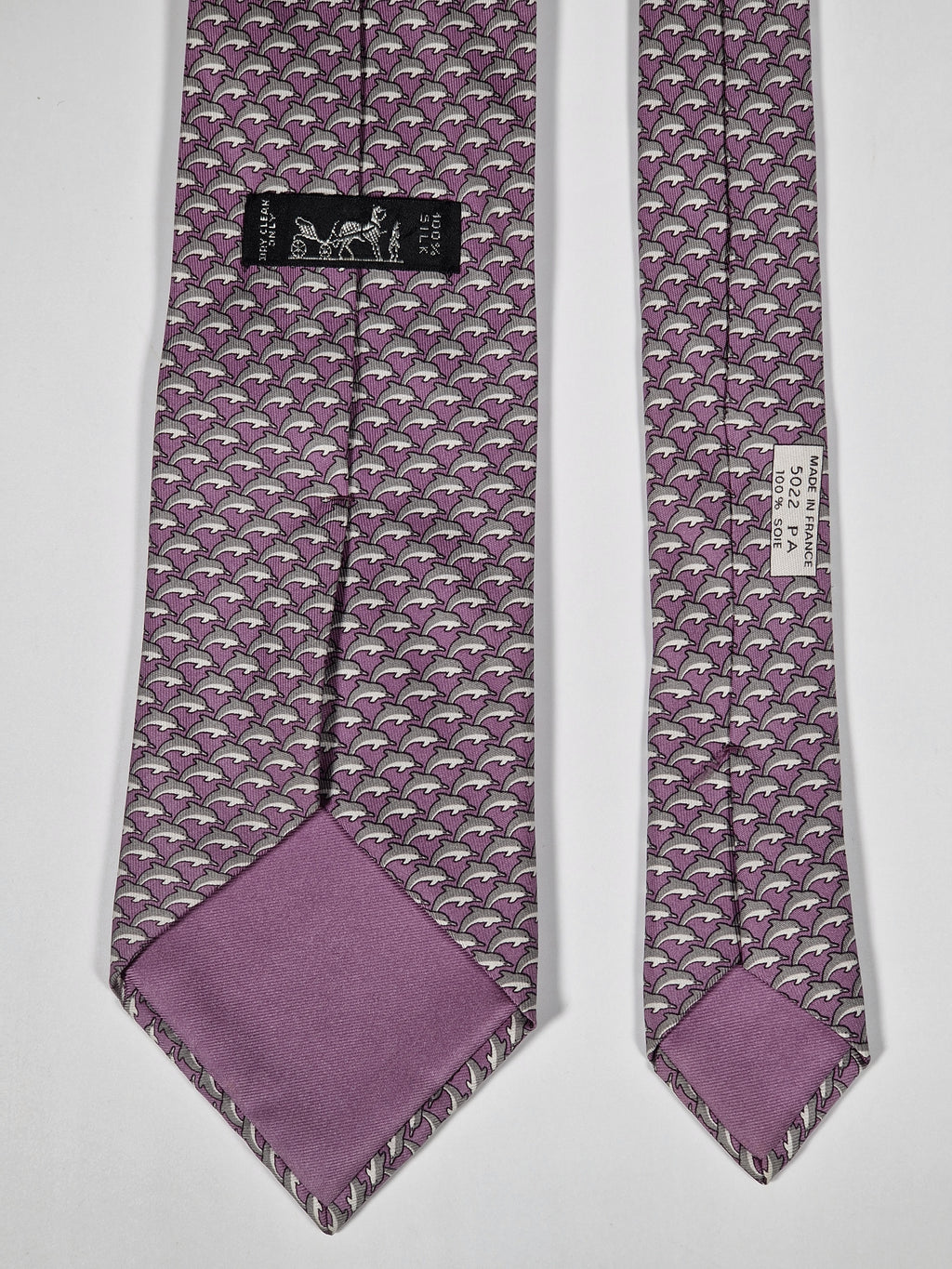 Hermès silk tie purple dolphin pattern 5022 PA