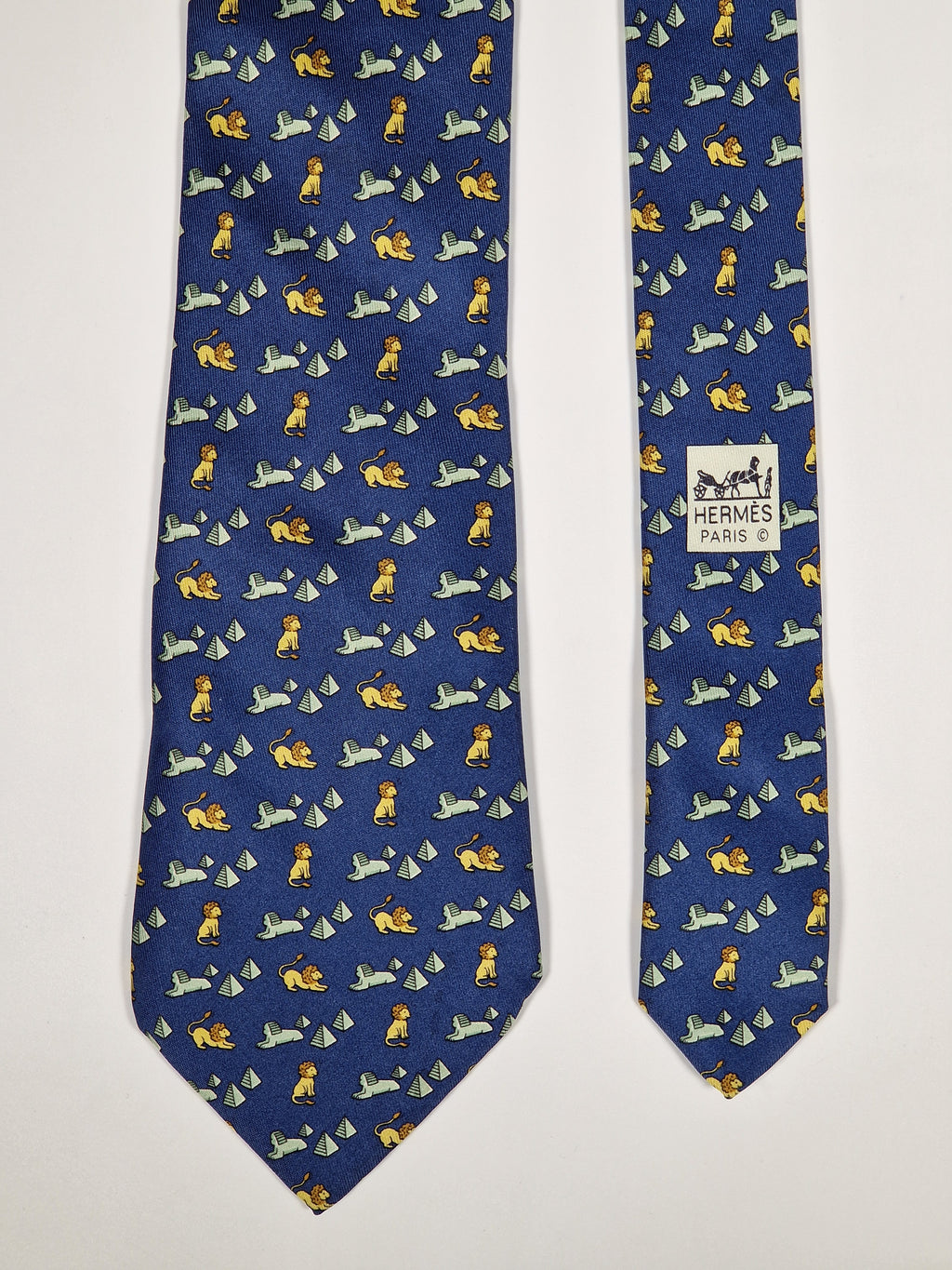 Hermès silk tie blue Lion and spinx pyramide pattern 5026 PA