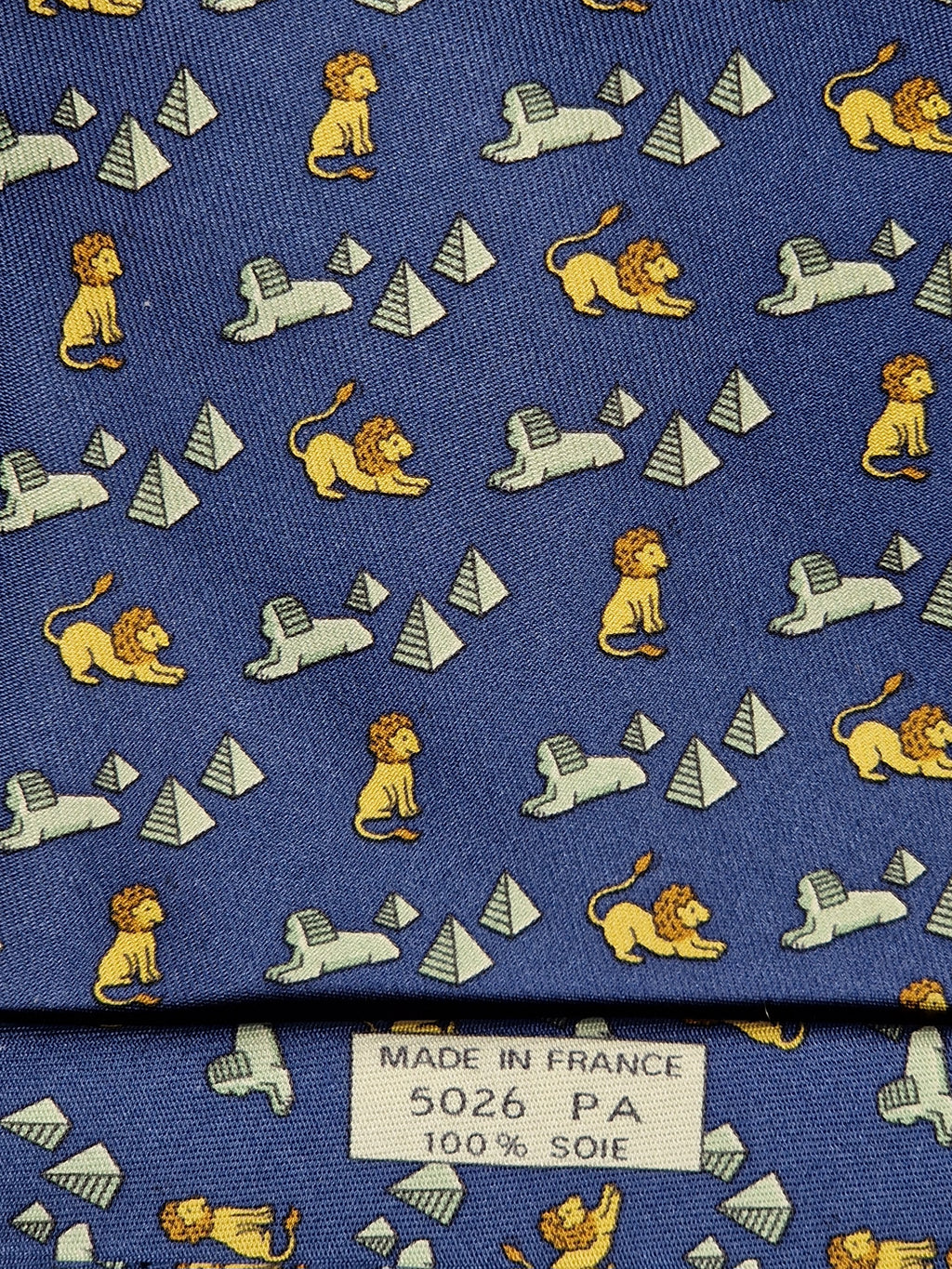 Hermès silk tie blue Lion and spinx pyramide pattern 5026 PA
