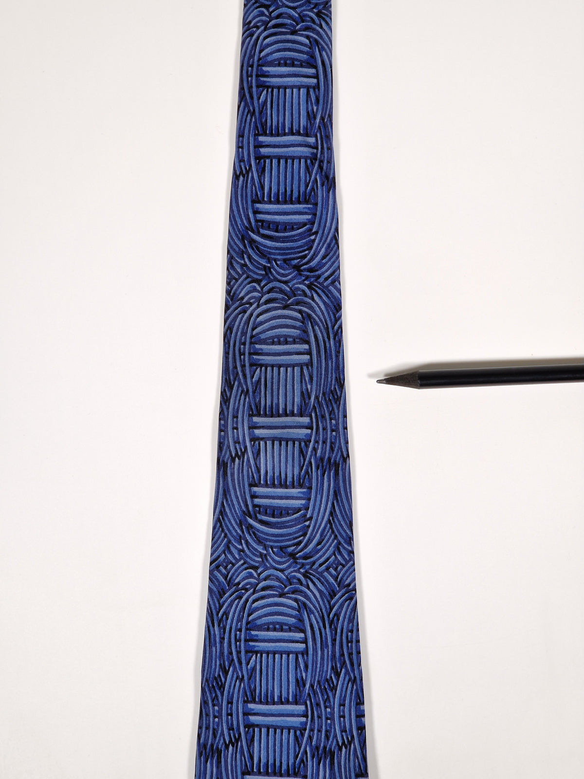 000509 Hermès tie blue geometrical pattern Hermès 509 IA tie blue