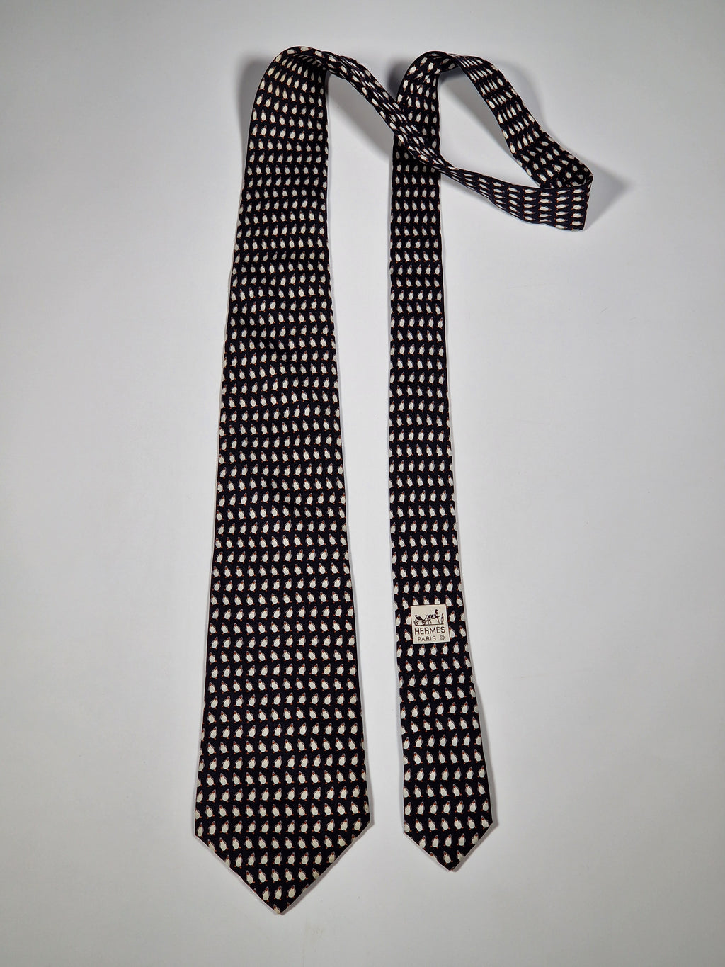 Hermès silk tie black whimsical pinguin pattern 5143 HA