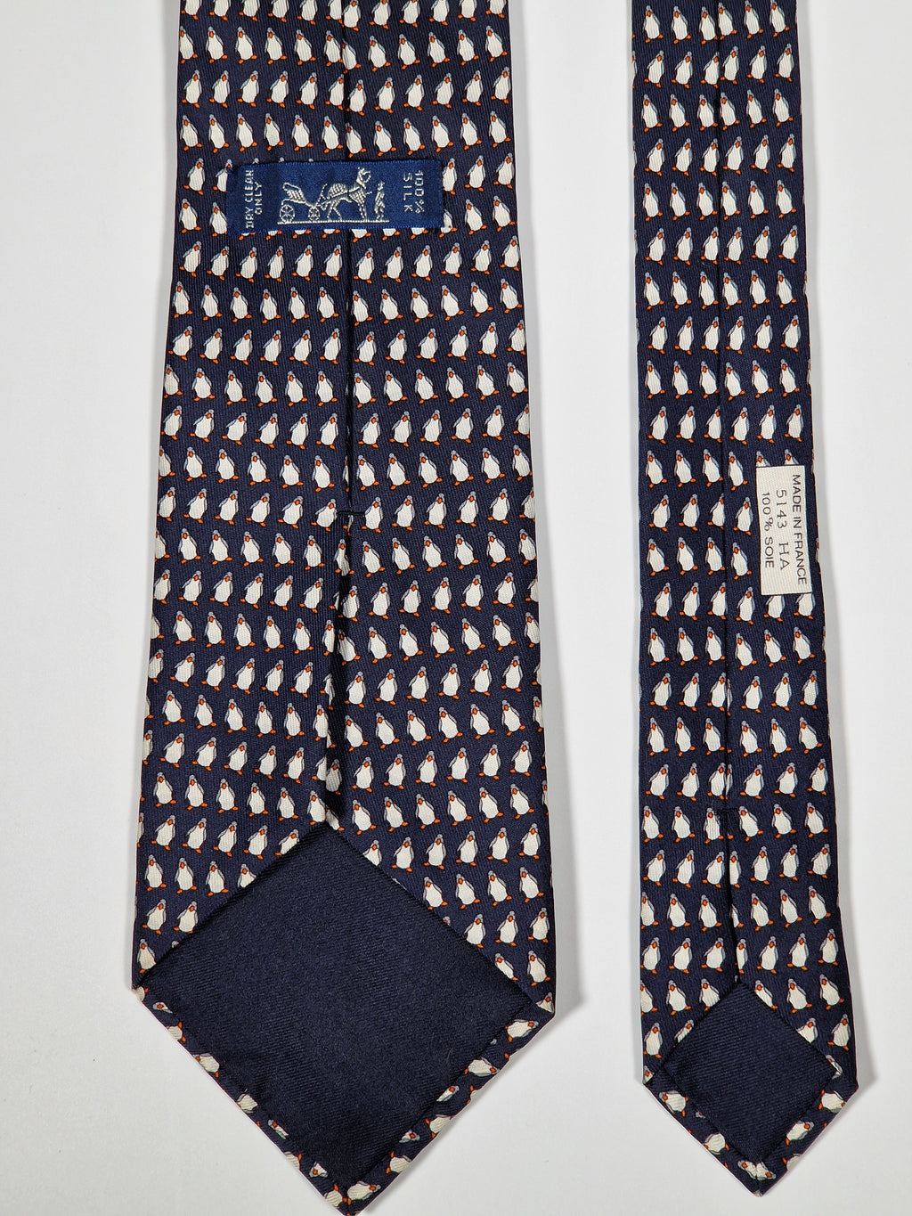 Hermès silk tie black whimsical pinguin pattern 5143 HA