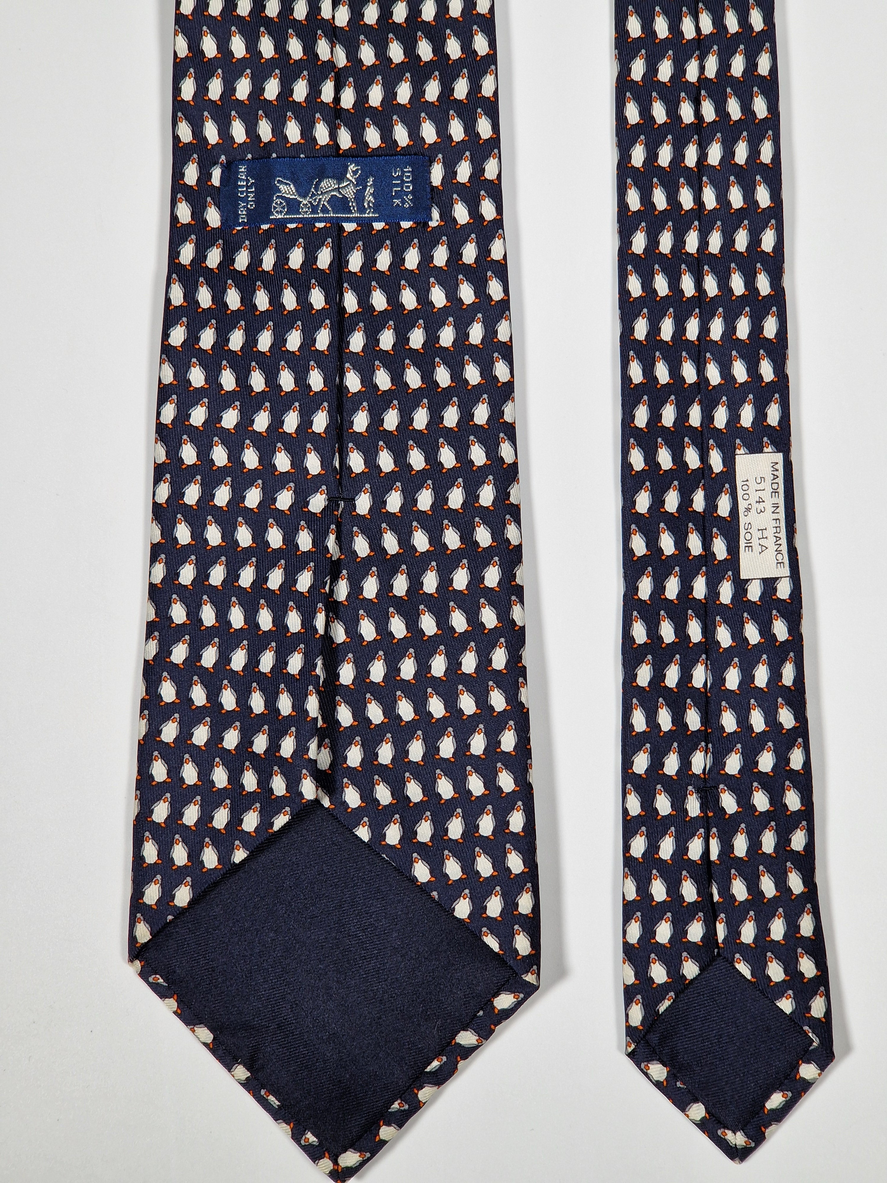 Hermès silk tie black whimsical pinguin pattern 5143 HA