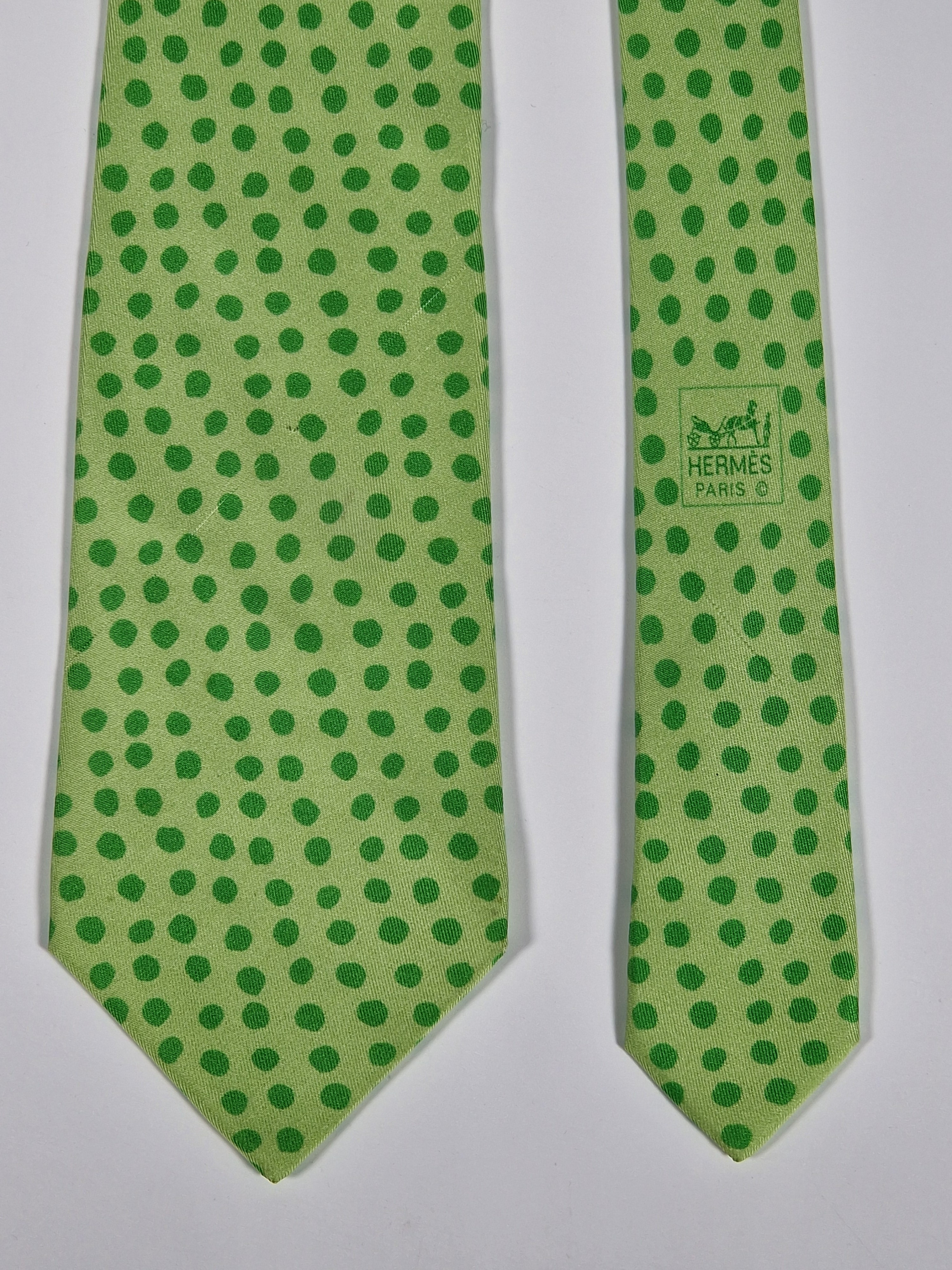Hermès silk tie green with dots 5157 HA