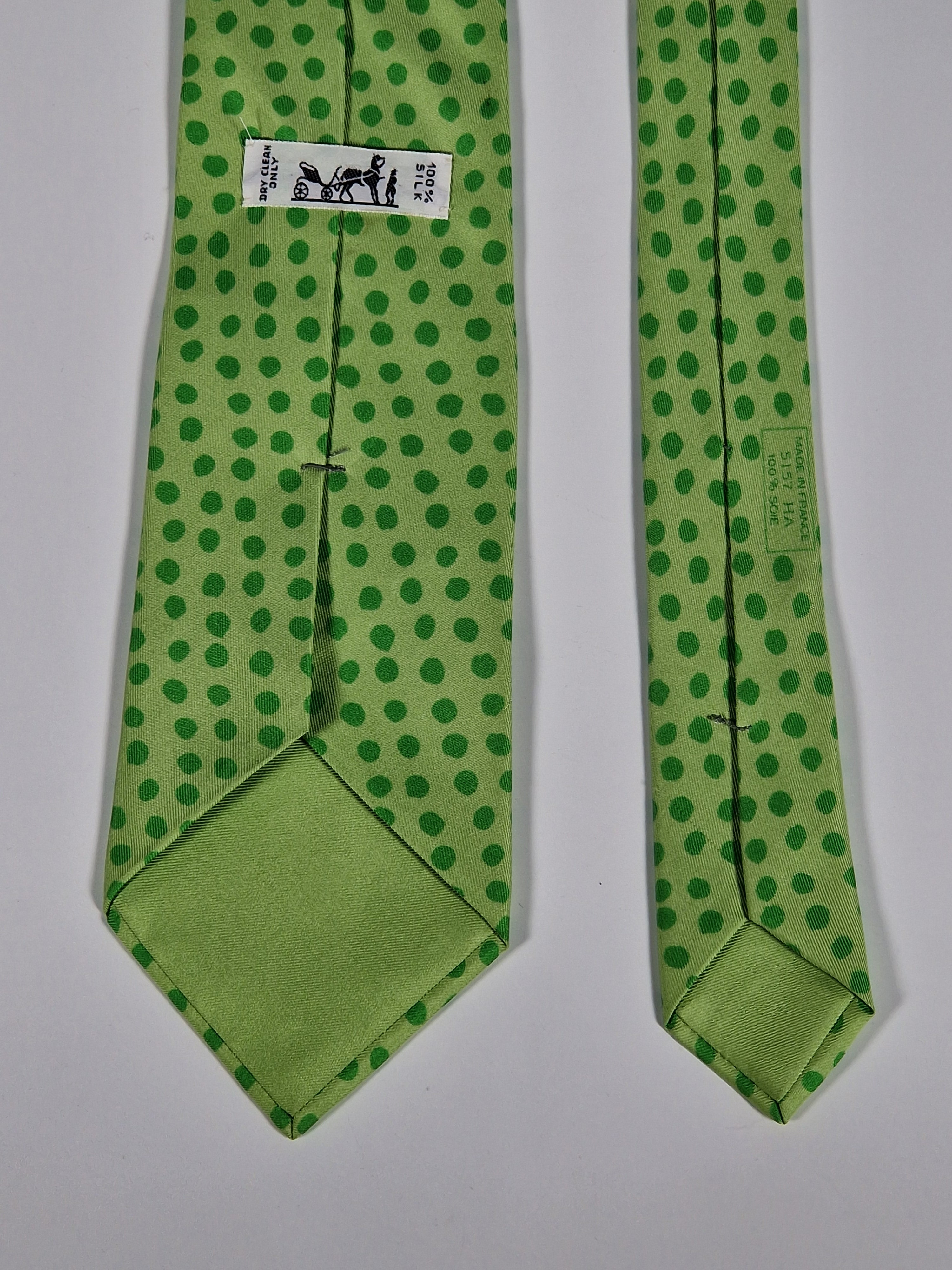 Hermès silk tie green with dots 5157 HA