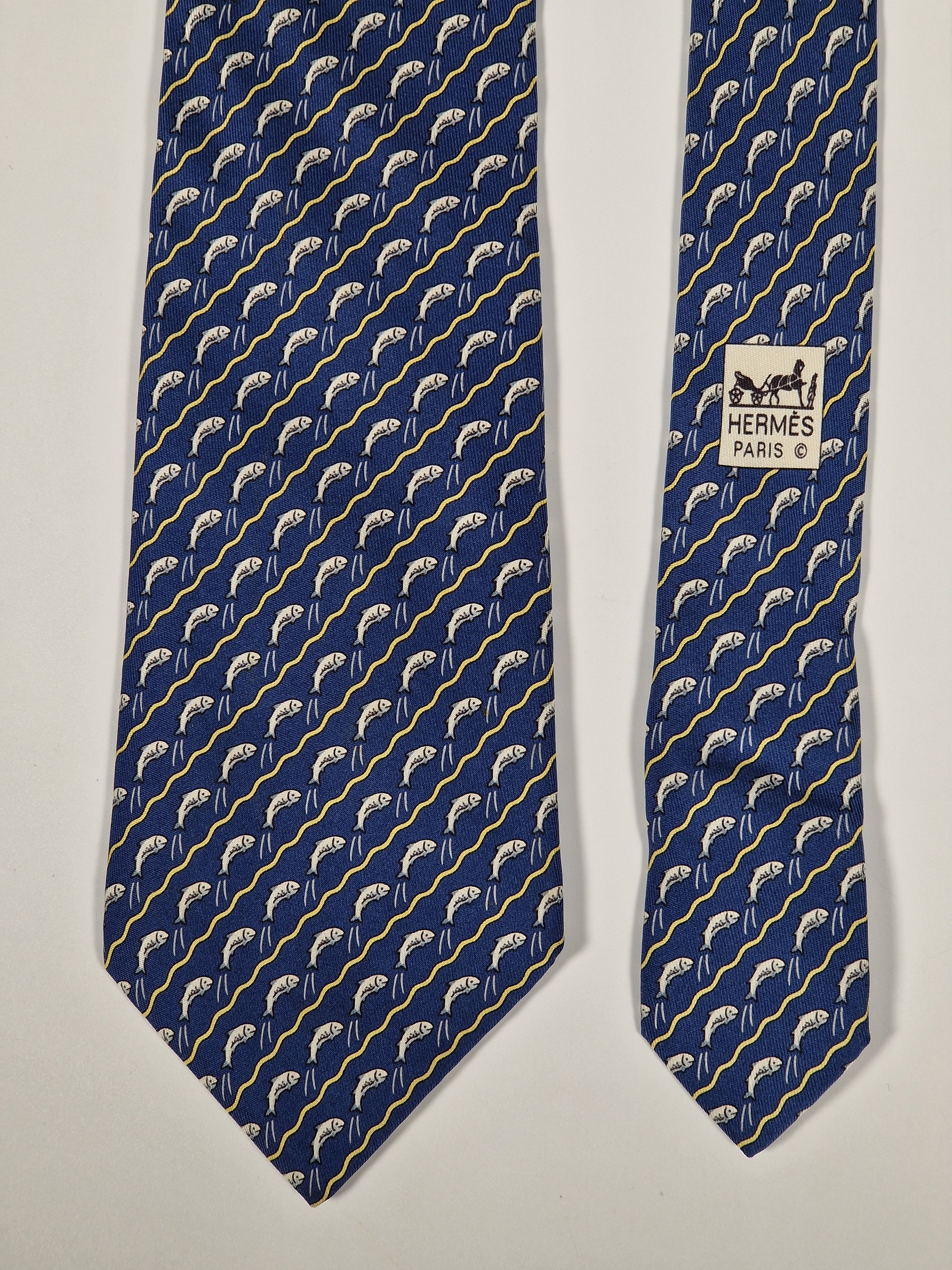 Hermès silk tie blue jumping salmon / fish 5170 IA