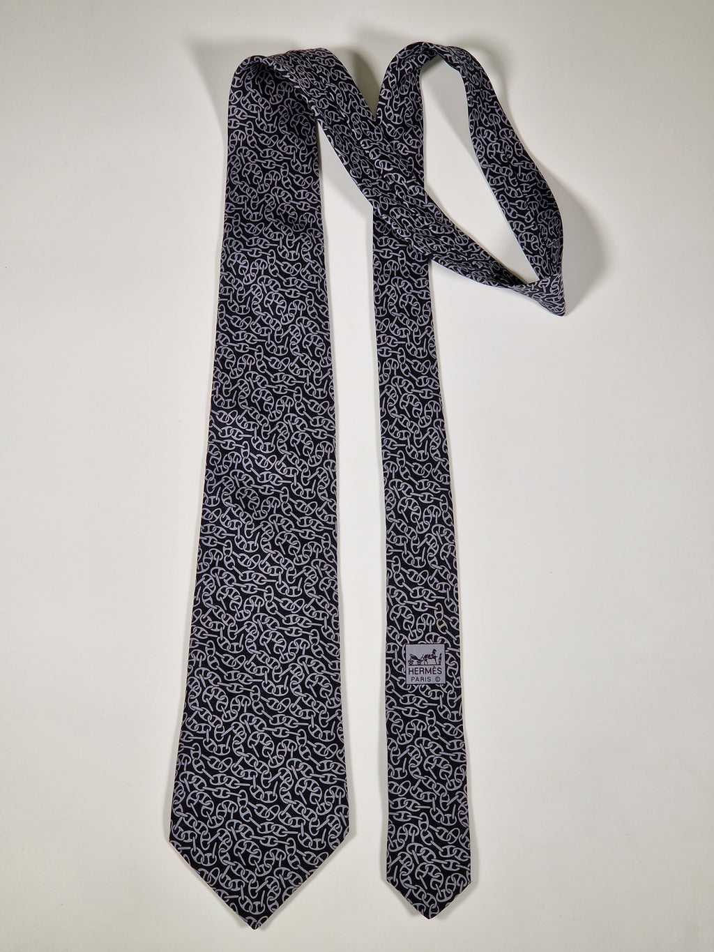005186 Hermès tie black chain pattern 5186 IA
