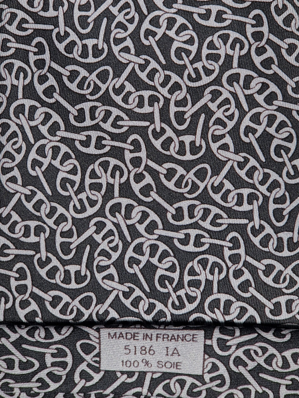 005186 Hermès tie black chain pattern 5186 IA