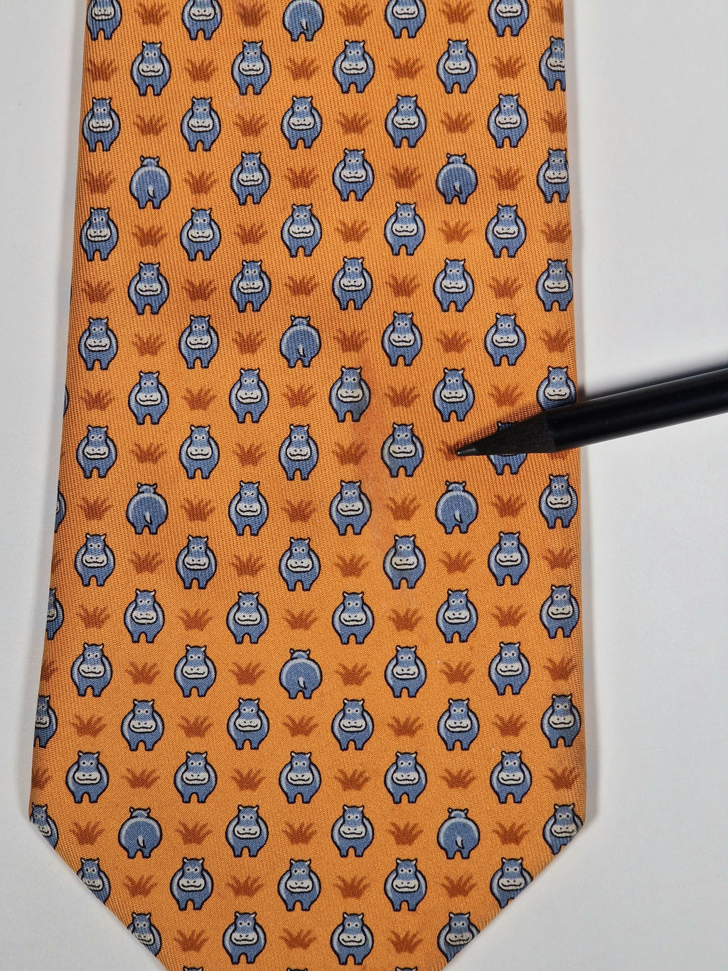 005195 Hermès tie Hippo orange 5195 IA