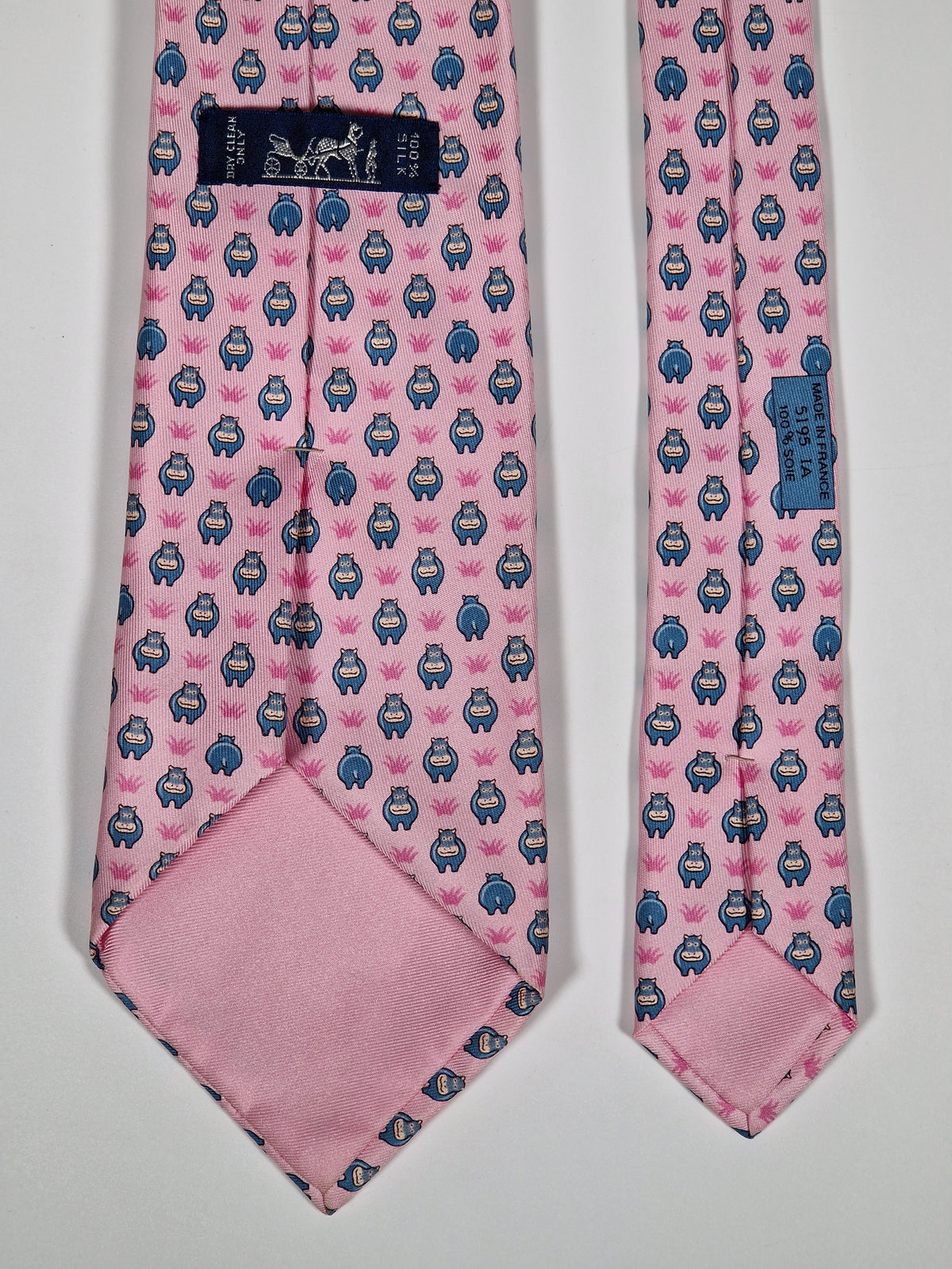 005195 Hermès tie pink  whimsical hippo pattern  5195 IA