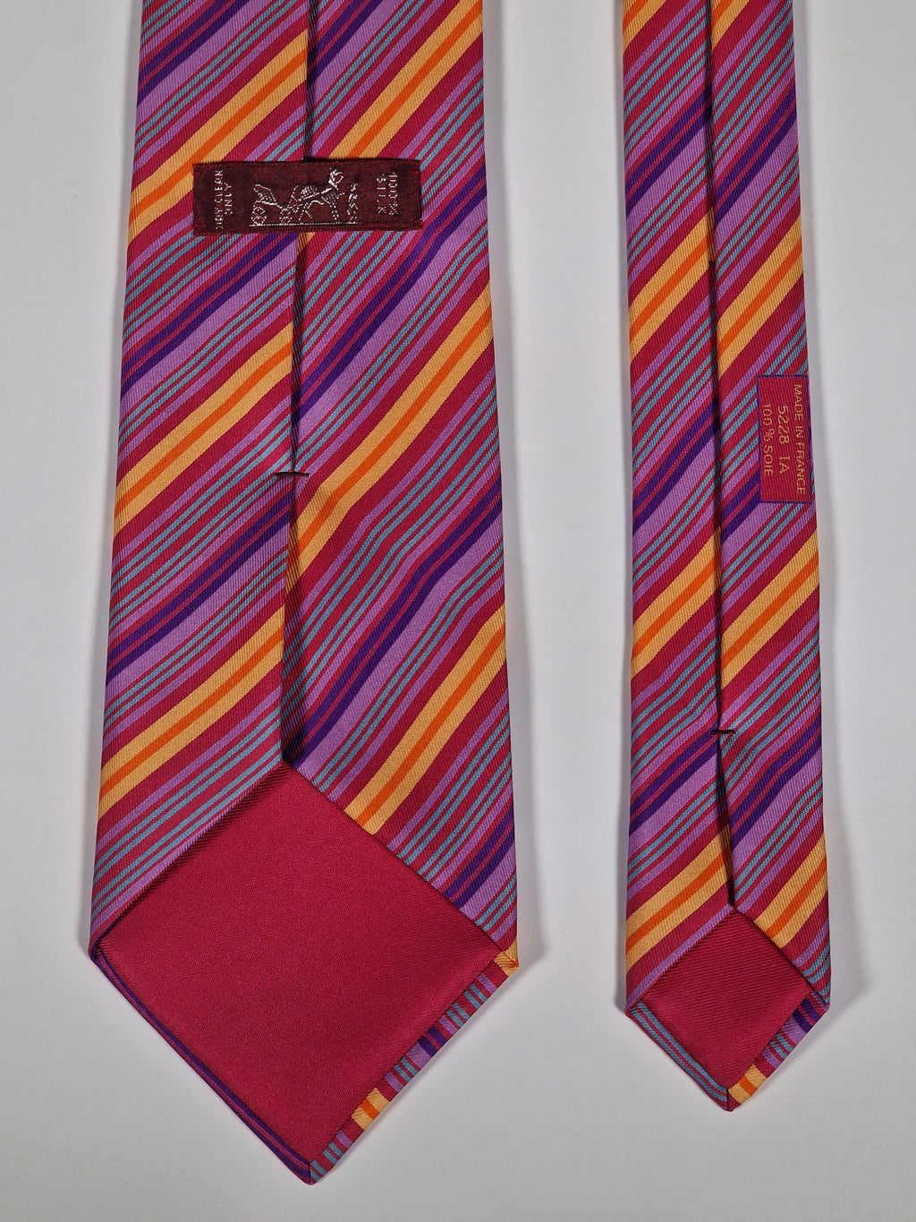 Hermès silk tieCerice yellow striped Hermès 5228 IA tie cerice