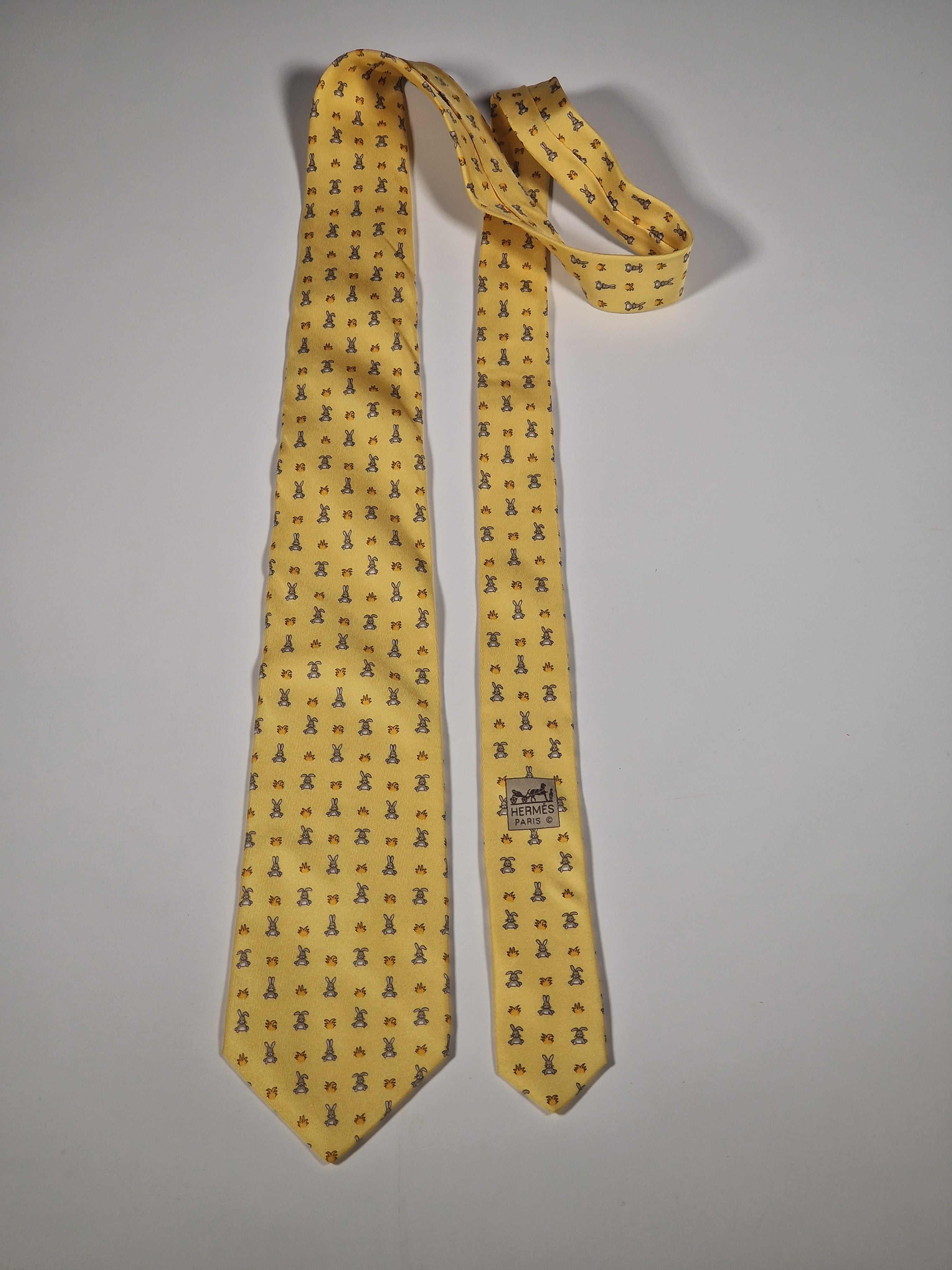 Hermès silk tie yellow whimsical rabbit pattern 5243 SA