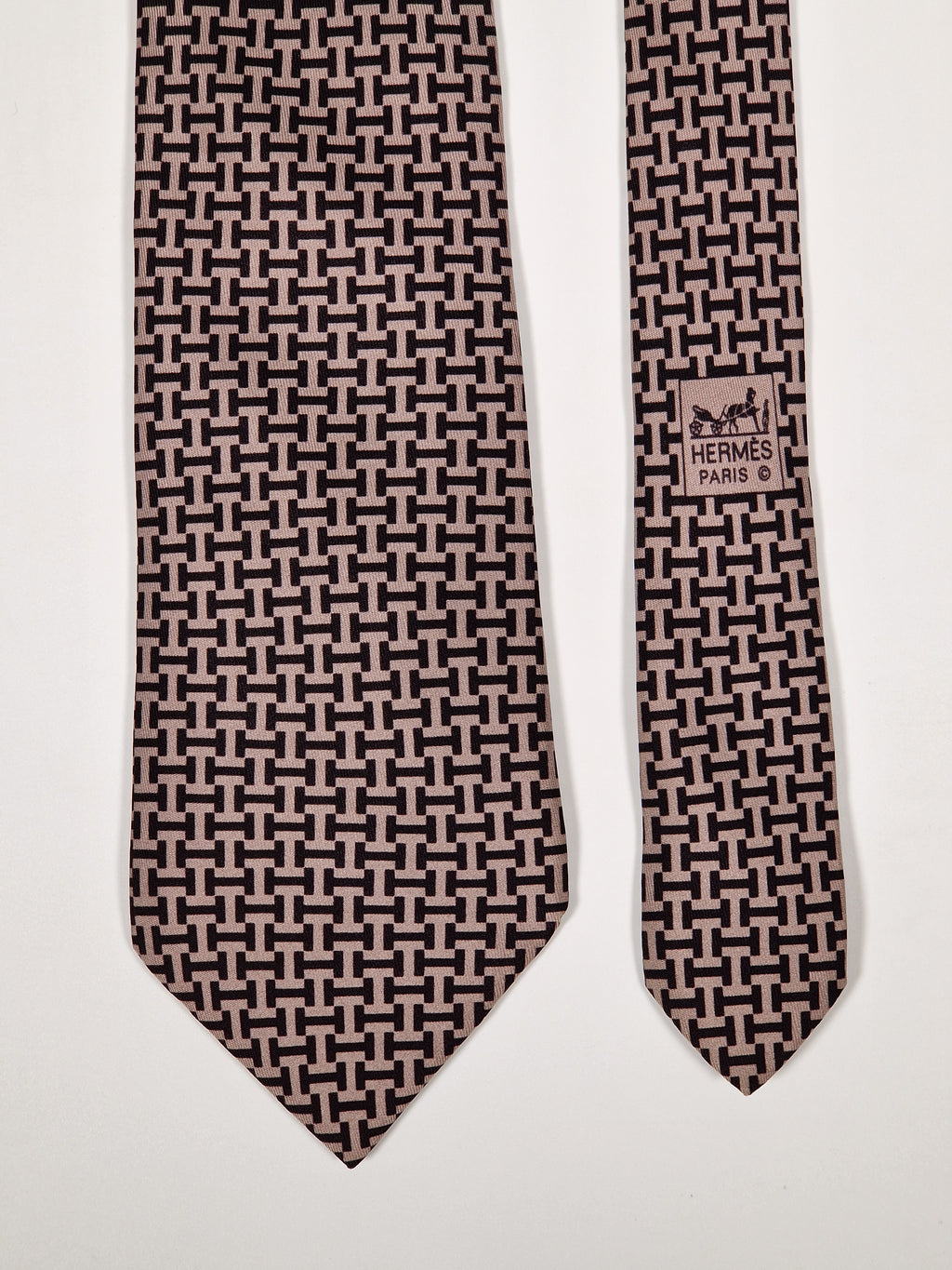 005247 Hermès tie grey H pattern 5247 SA