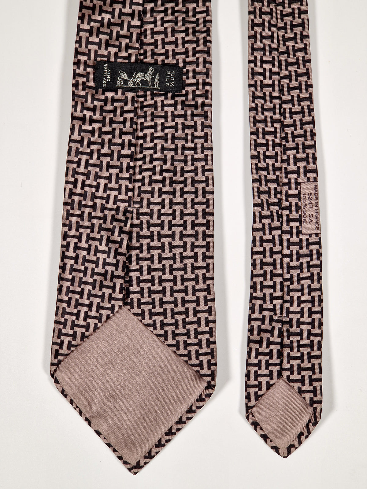 005247 Hermès tie grey H pattern 5247 SA