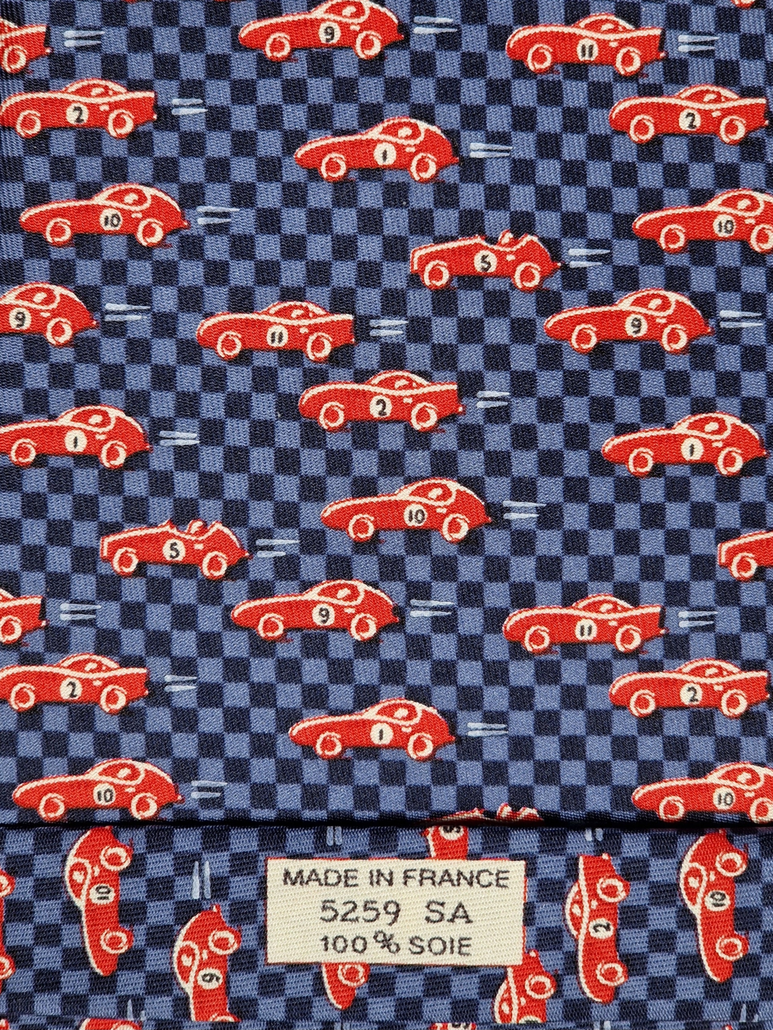005259 Hermés 5259 SA "Le Mans" tie
