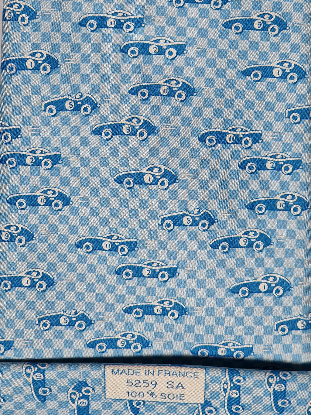 005259 Hermès tie light blue "Le Mans Classic" Hermès 5259 SA tie light blue