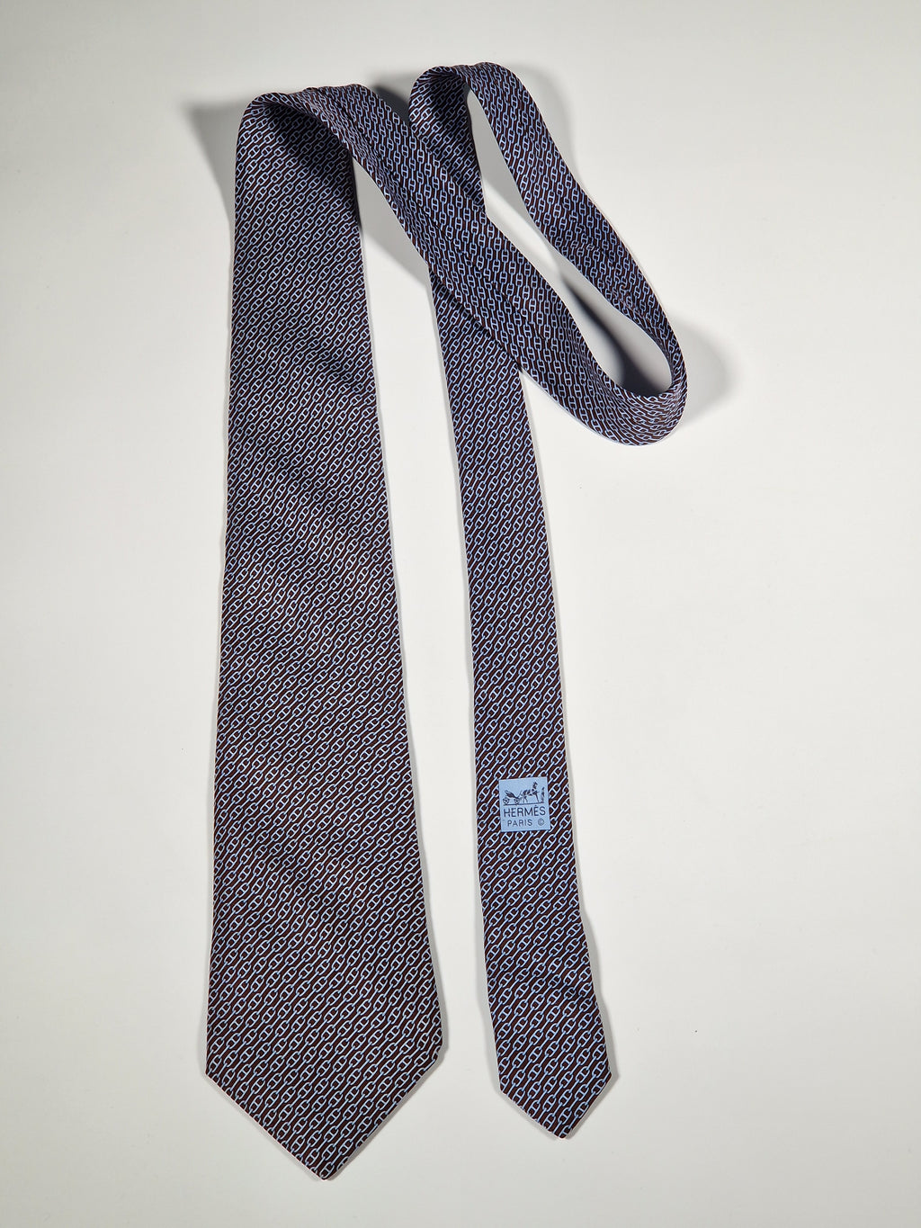 005261 Hermès tie brown chain pattern  Hermès 5261 SA tie brown
