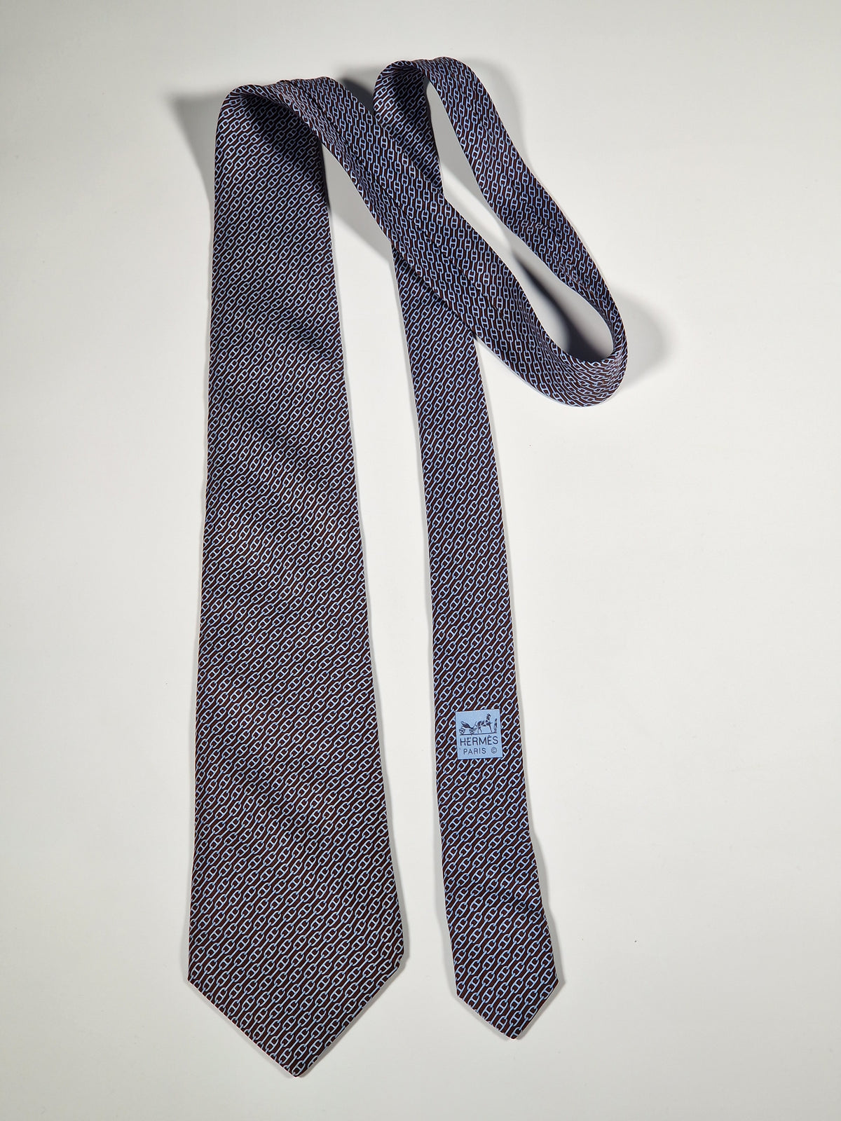 005261 Hermès tie brown chain pattern  Hermès 5261 SA tie brown