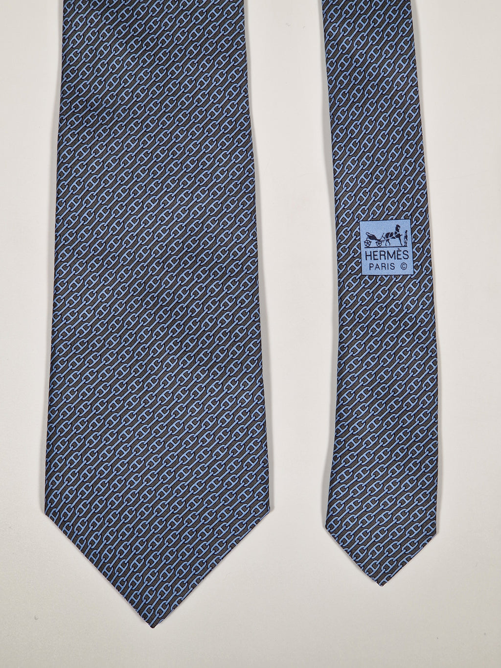 005261 Hermès tie brown chain pattern Hermès 5261 SA tie brown