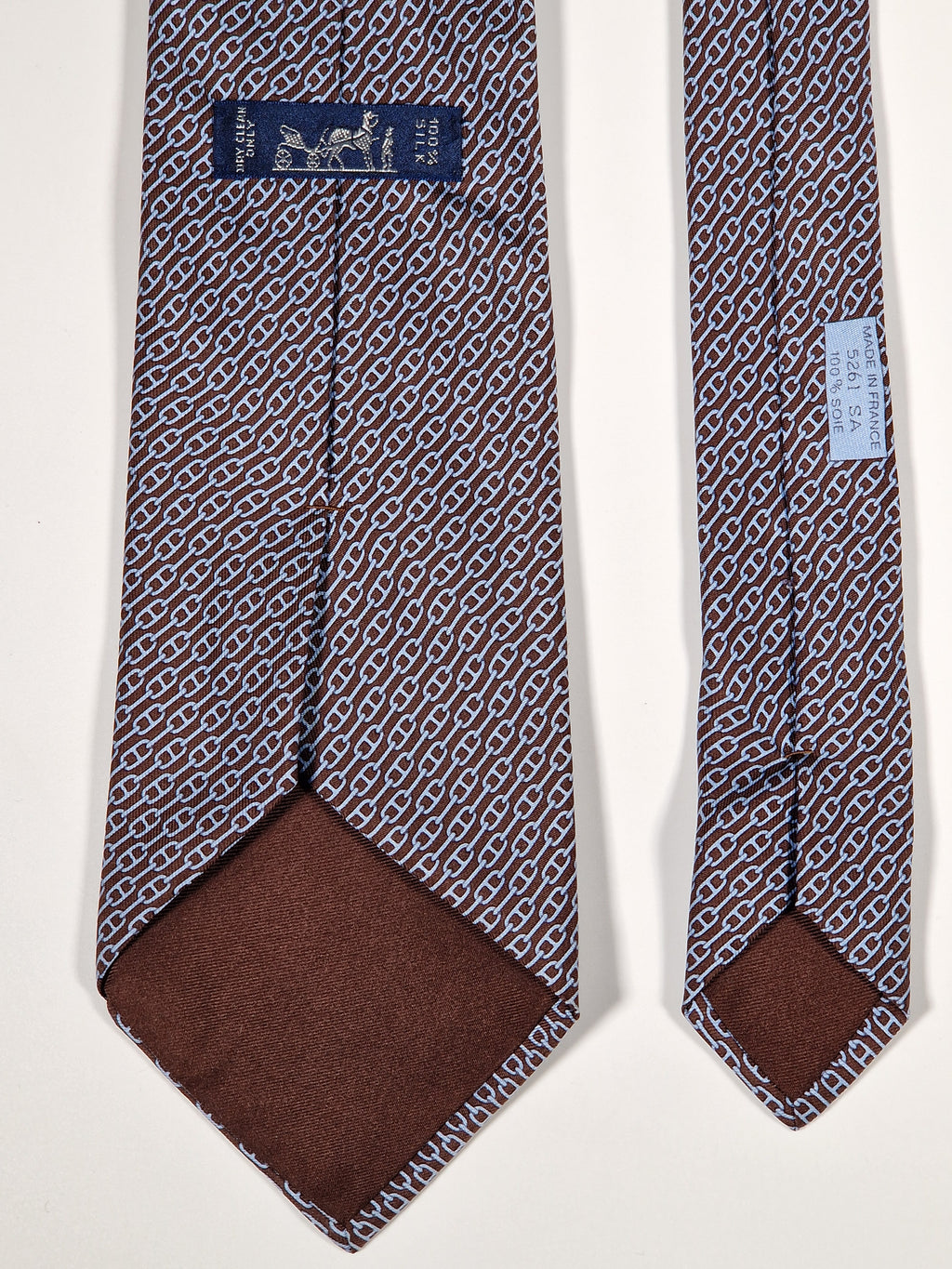 005261 Hermès tie brown chain pattern  Hermès 5261 SA tie brown