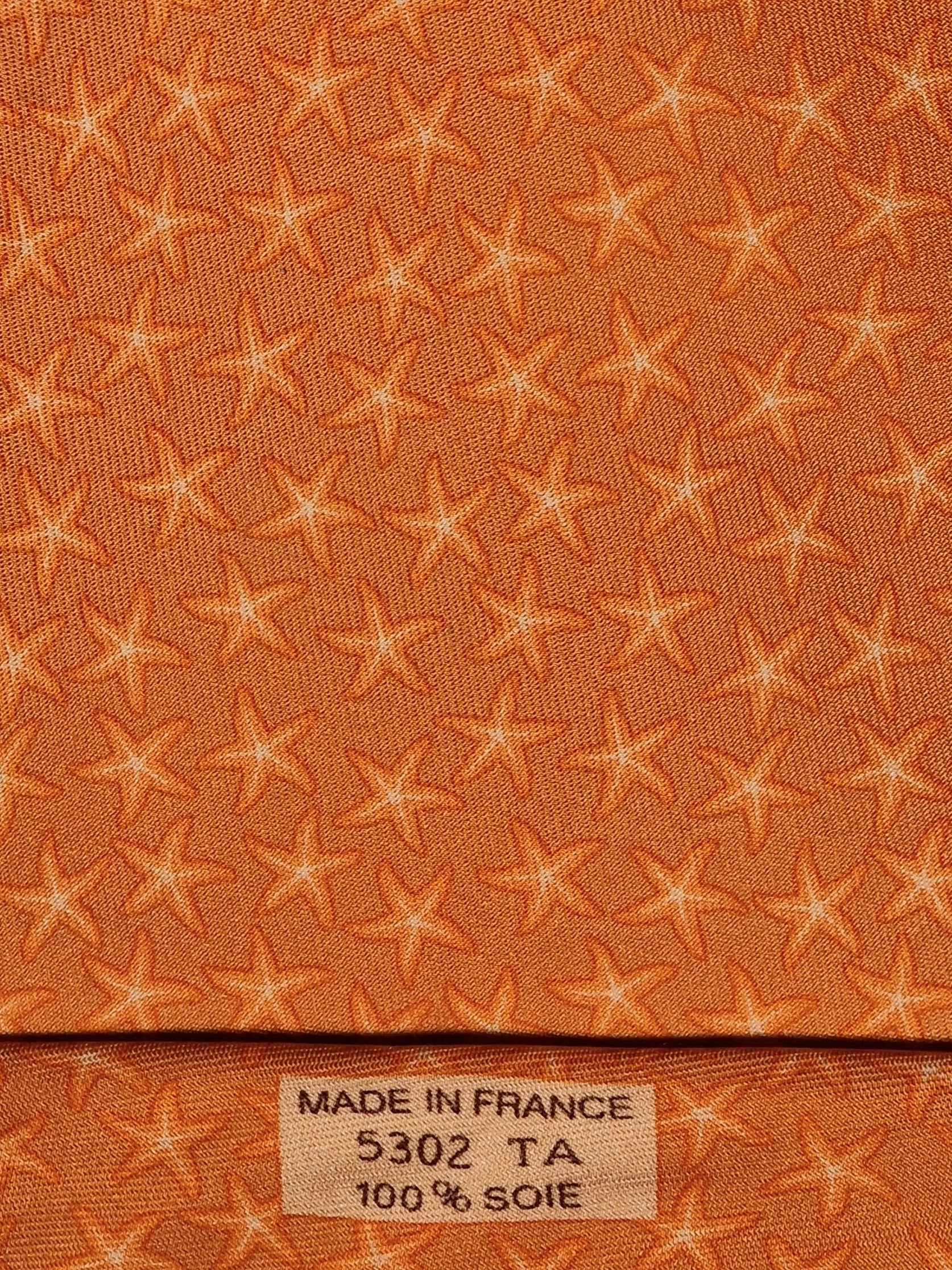 005302 Hermès silk tie orange star pattern 5302 TA