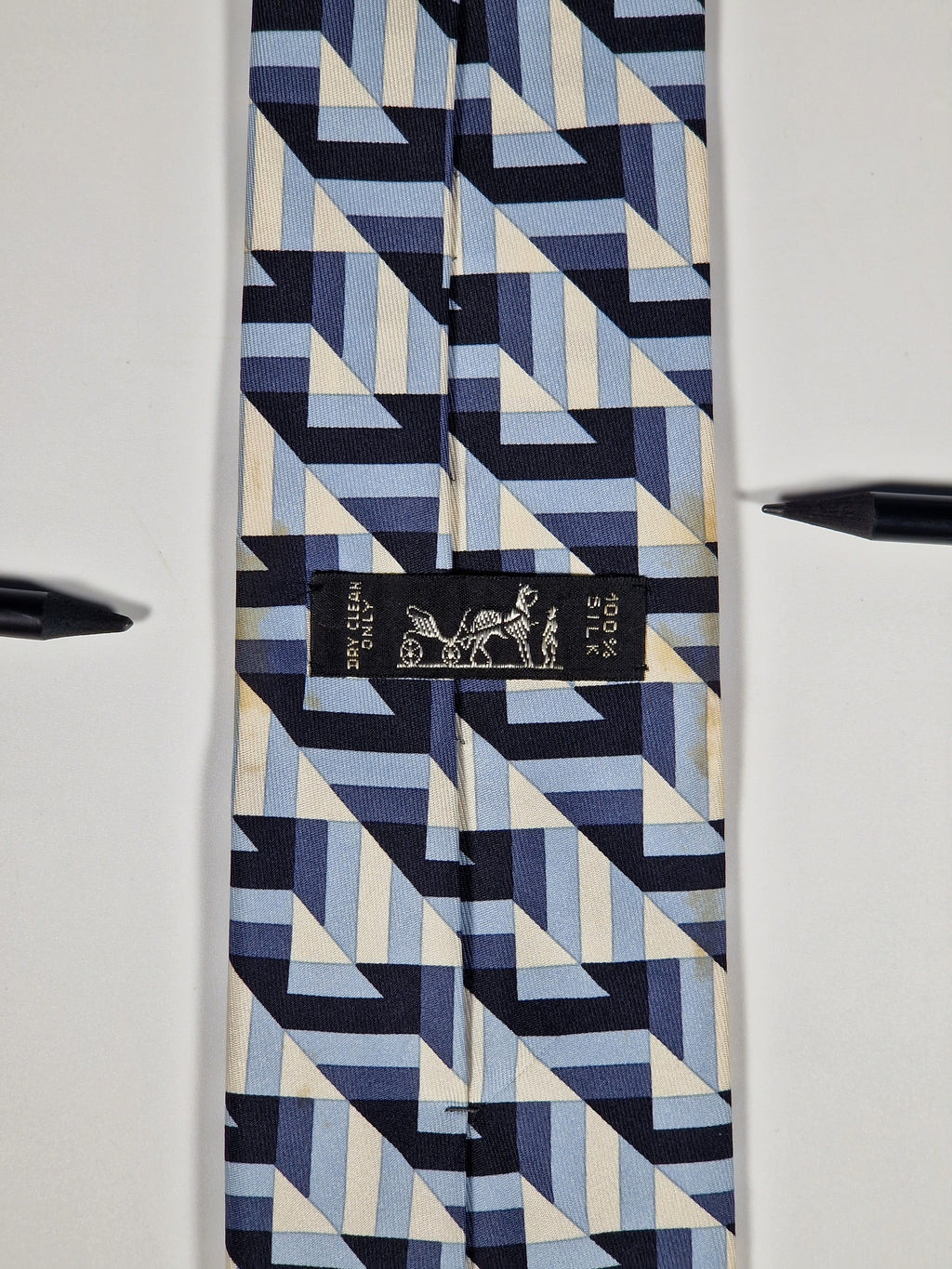 Hermès silk tie blue geometrical pattern 5310 TA