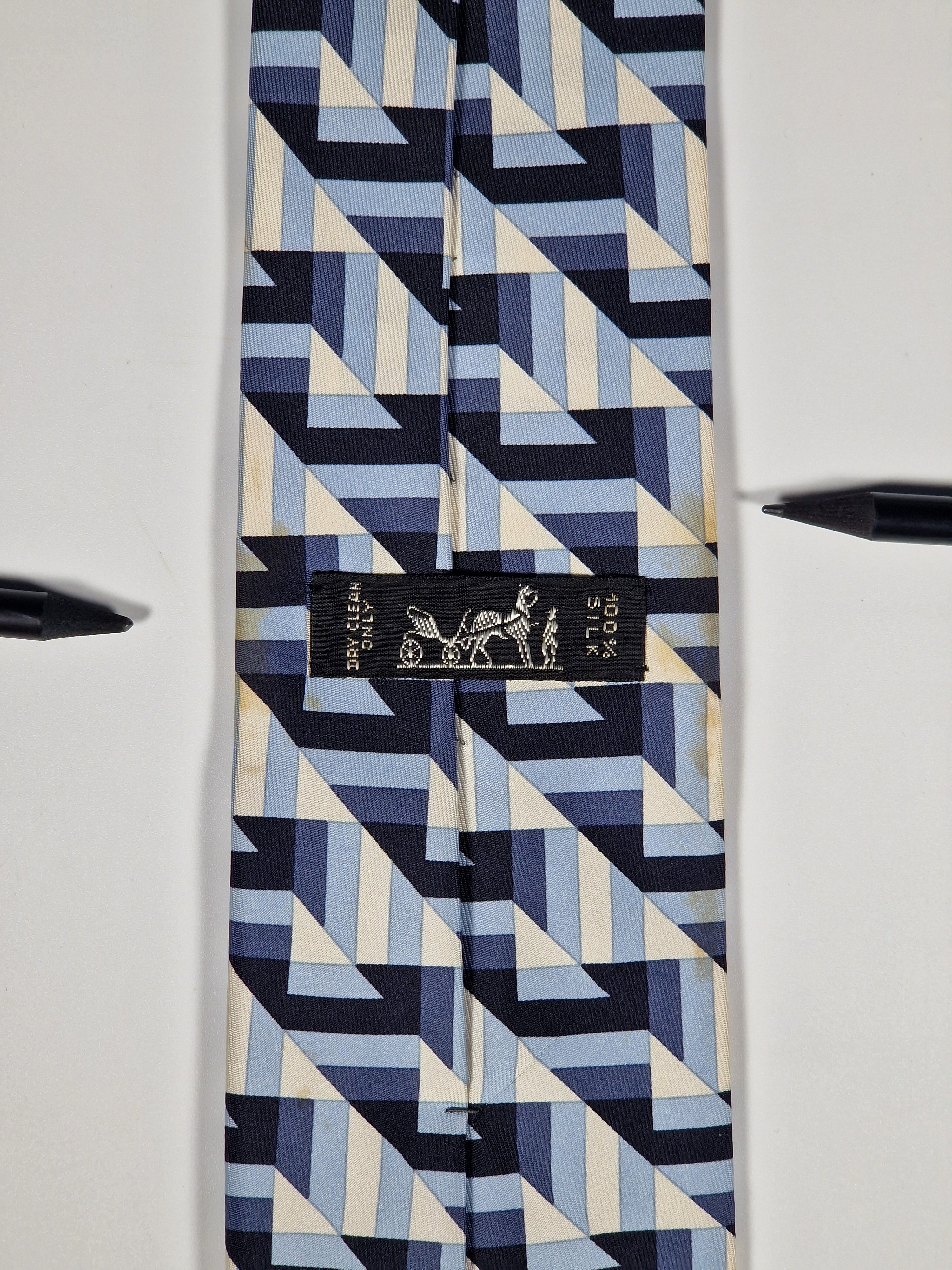 Hermès silk tie blue geometrical pattern 5310 TA