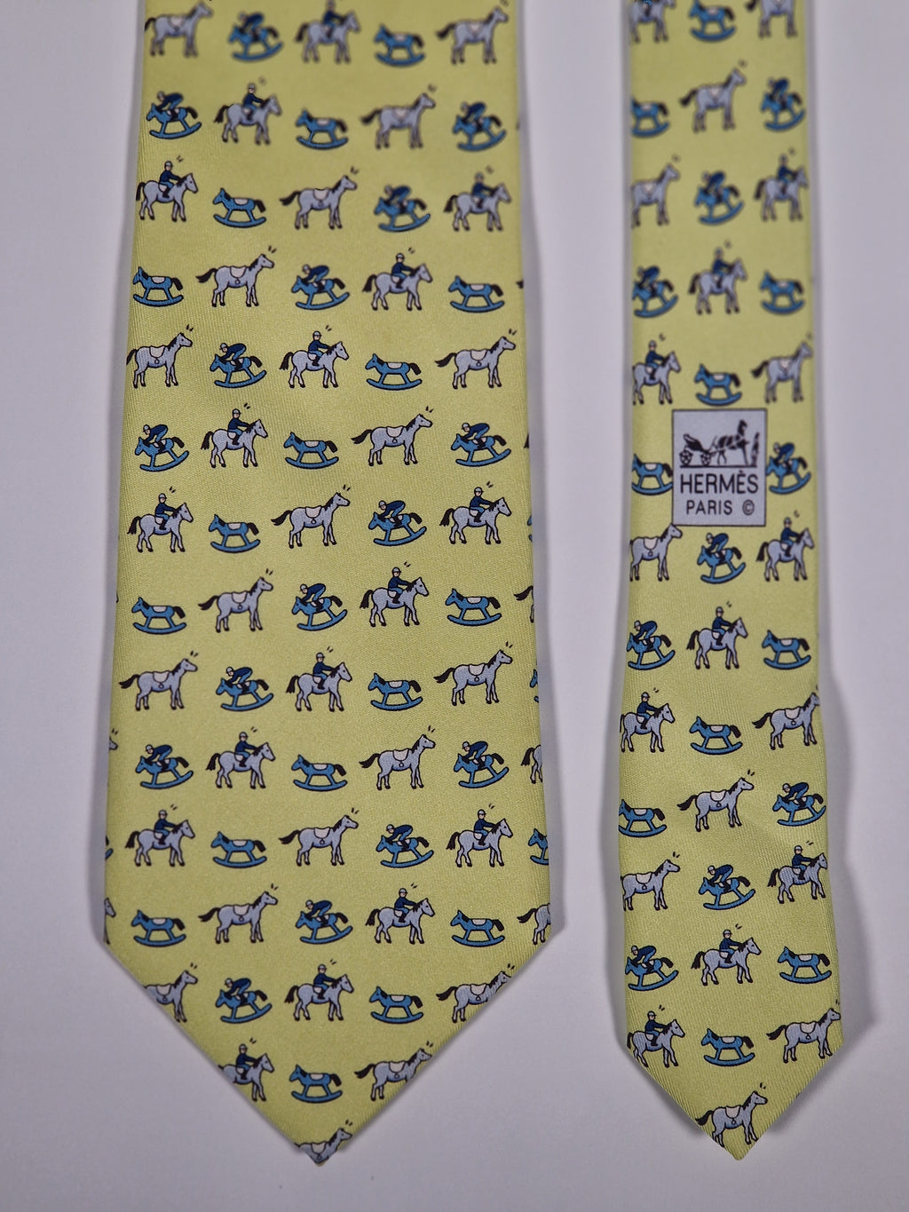 Hermés 5313 TA Tie