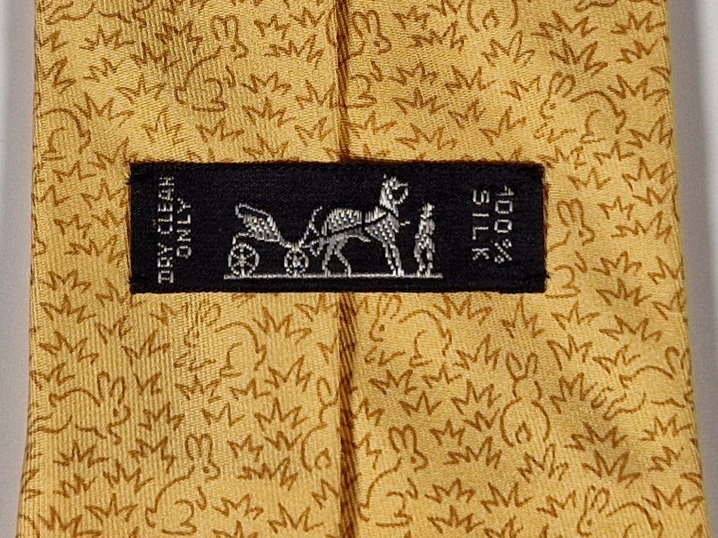 Hermès silk tie yellow rabbits Hermès 5314 TA