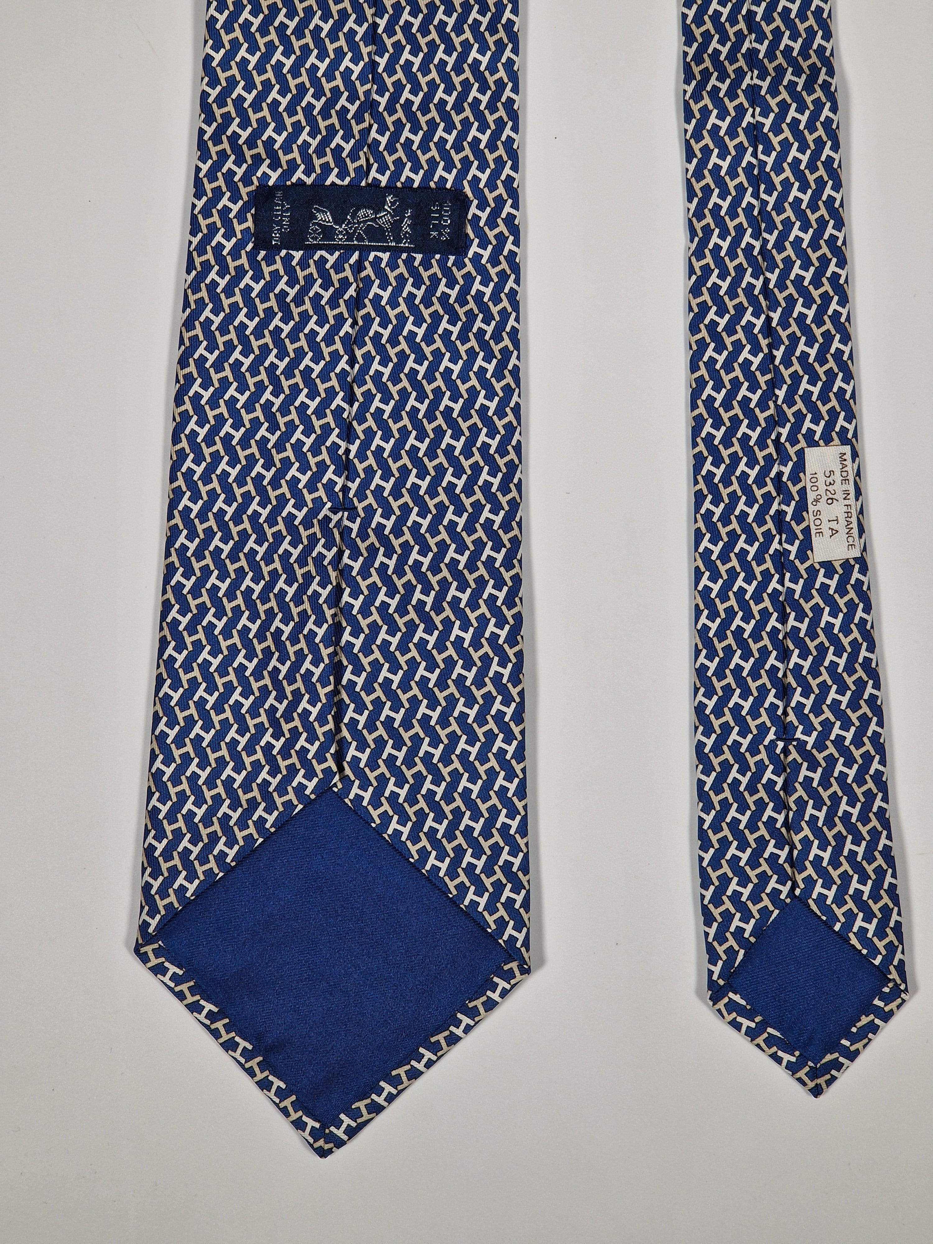 Hermès silk tie blue H pattern 5326 TA