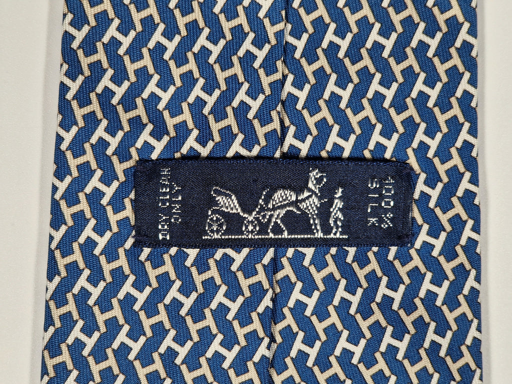 Hermès silk tie blue H pattern 5326 TA