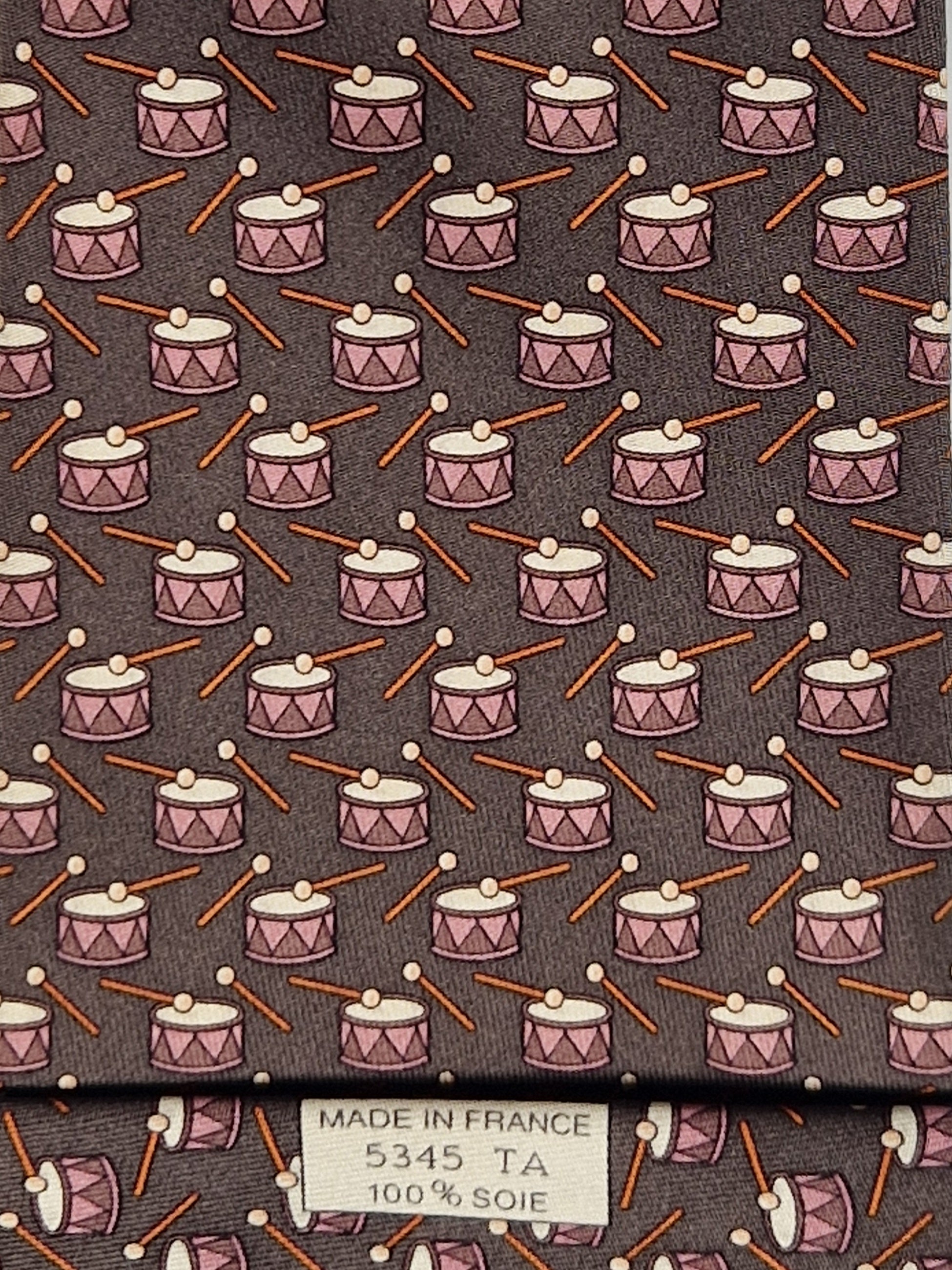 Hermès silk tie brown with drums 5345 TA