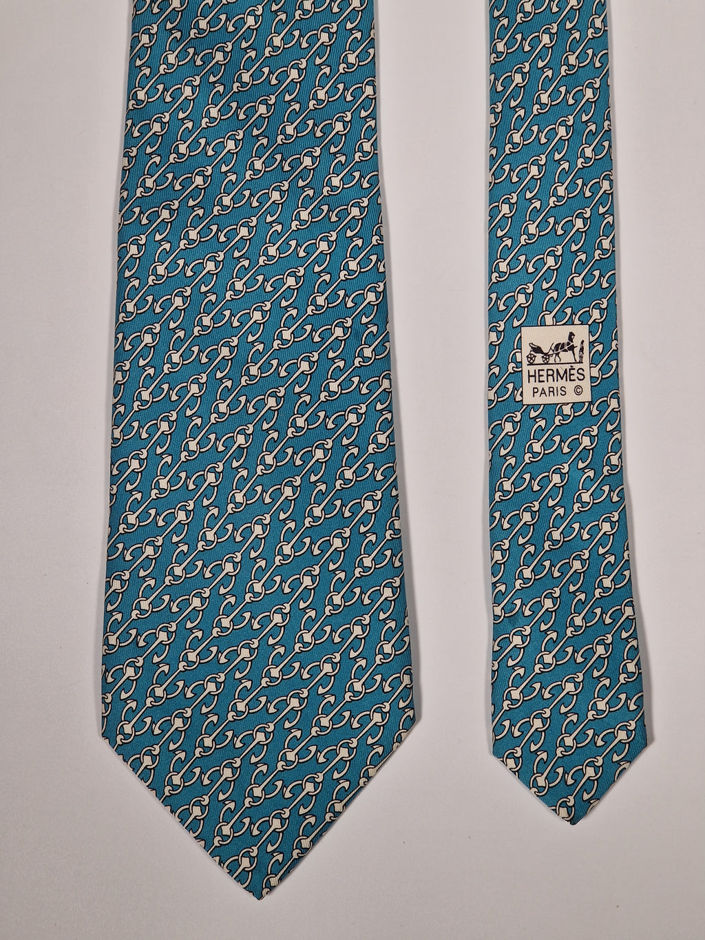 005358 Hermès tie blue anchor pattern 5358 OA