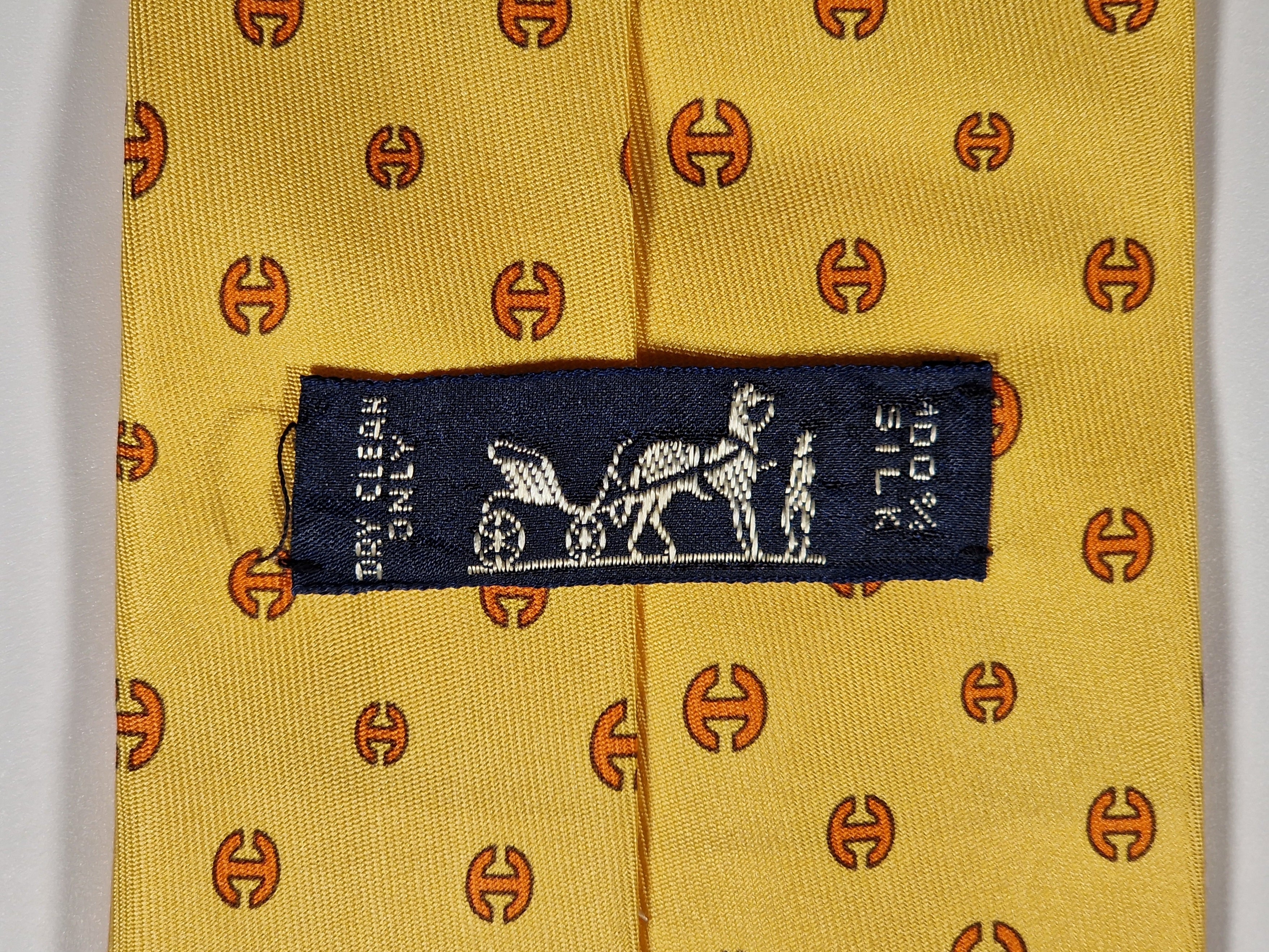 Hermès silk tie yellow H pattern 5361 OA