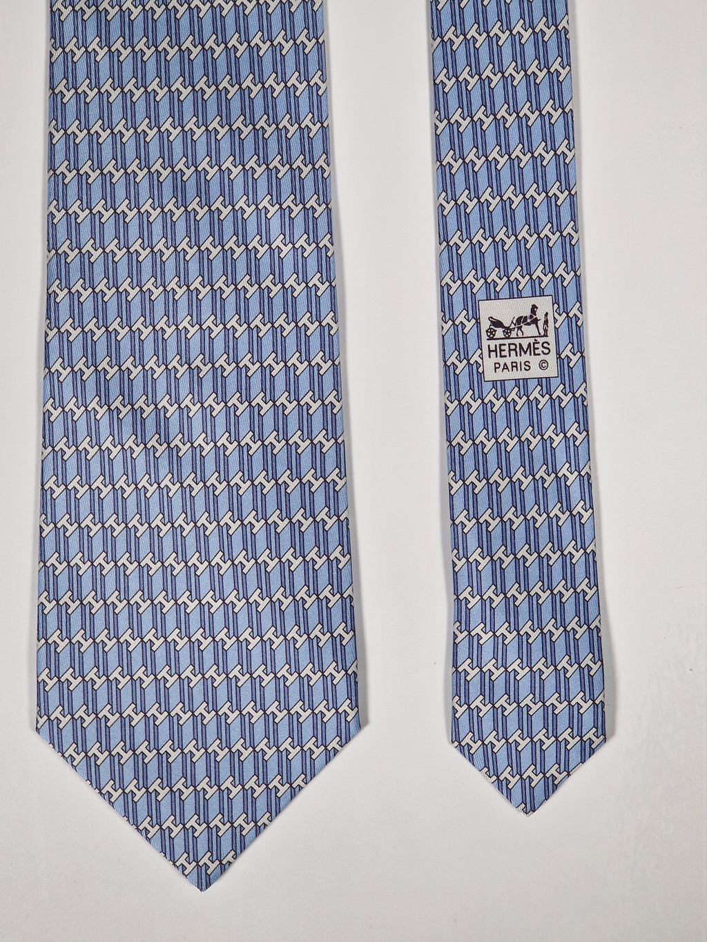 Hermès silk tie blue H pattern 5393 OA