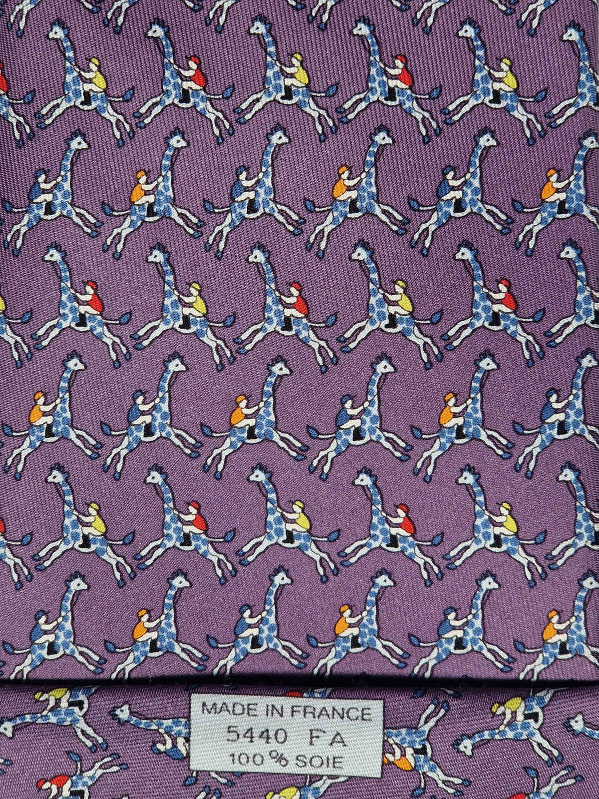 005440 Hermès tie purple whimsical jockey and giraf 5440 FA