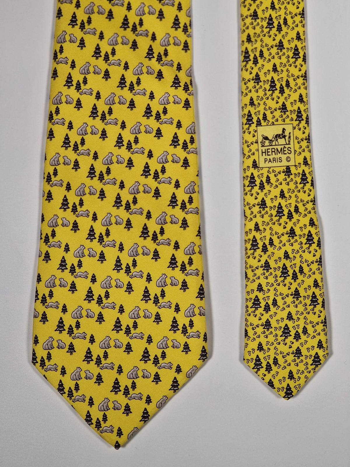 005476 Hermès tie yellow whimsical bear pattern 5476 FA