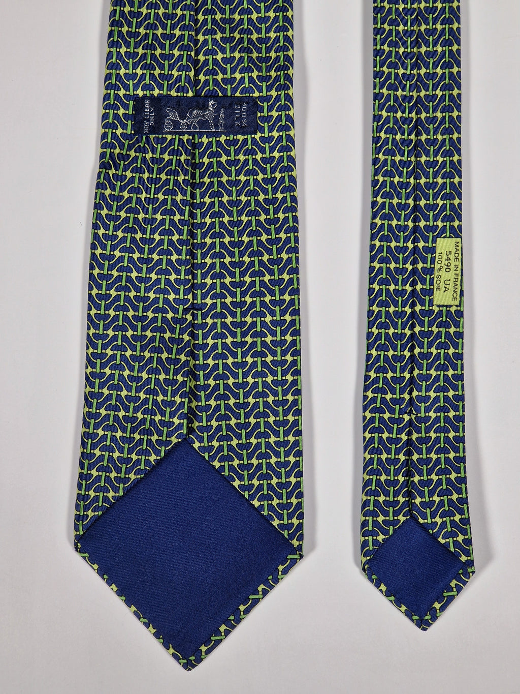 Hermès silk tie blue green equestrian pattern 5490 UA