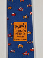 005495 Hermés 5495 UA "Le Mans" tie.