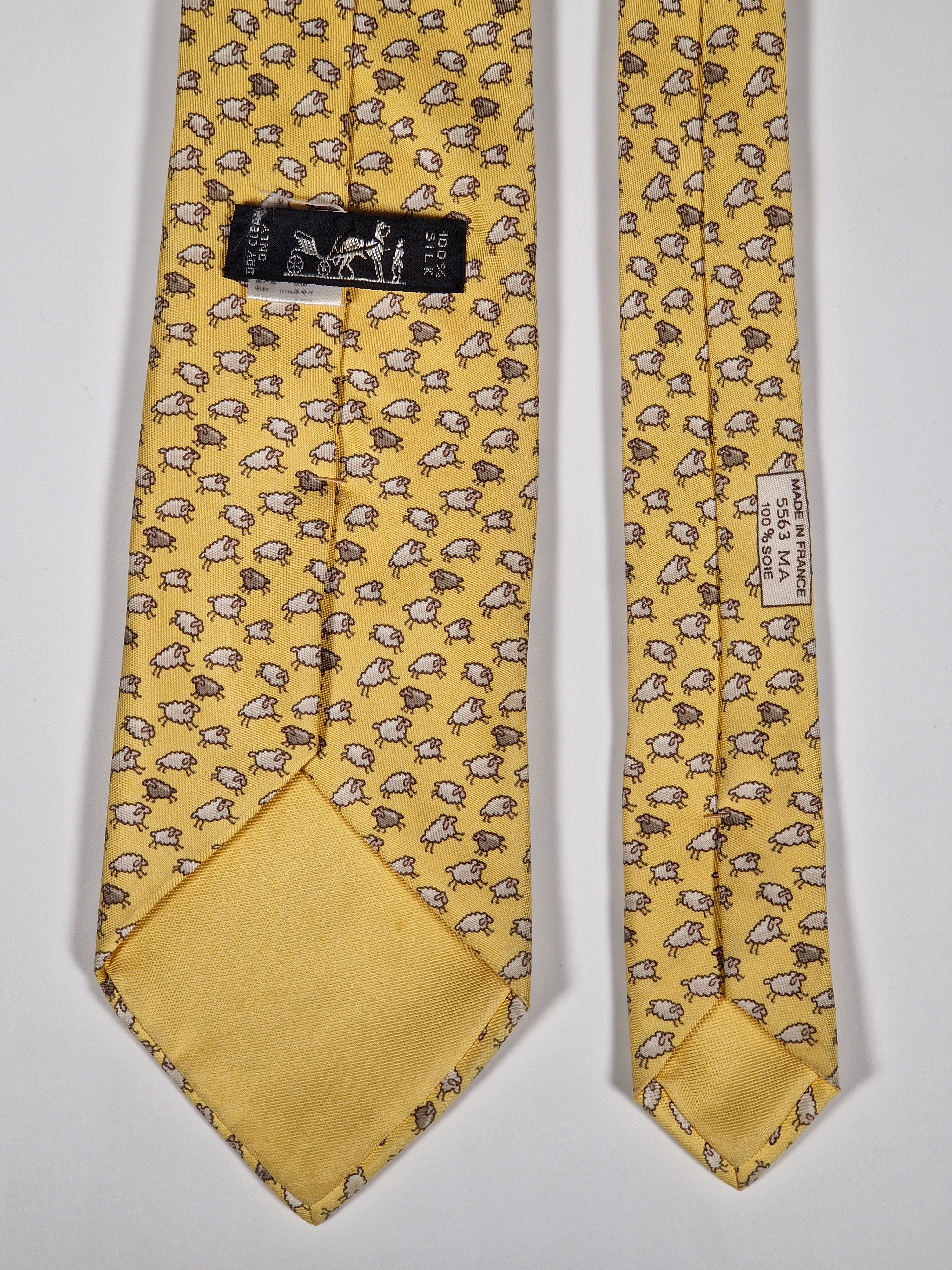 Hermès silk tie yellow sheep whimsical pattern 5563 MA
