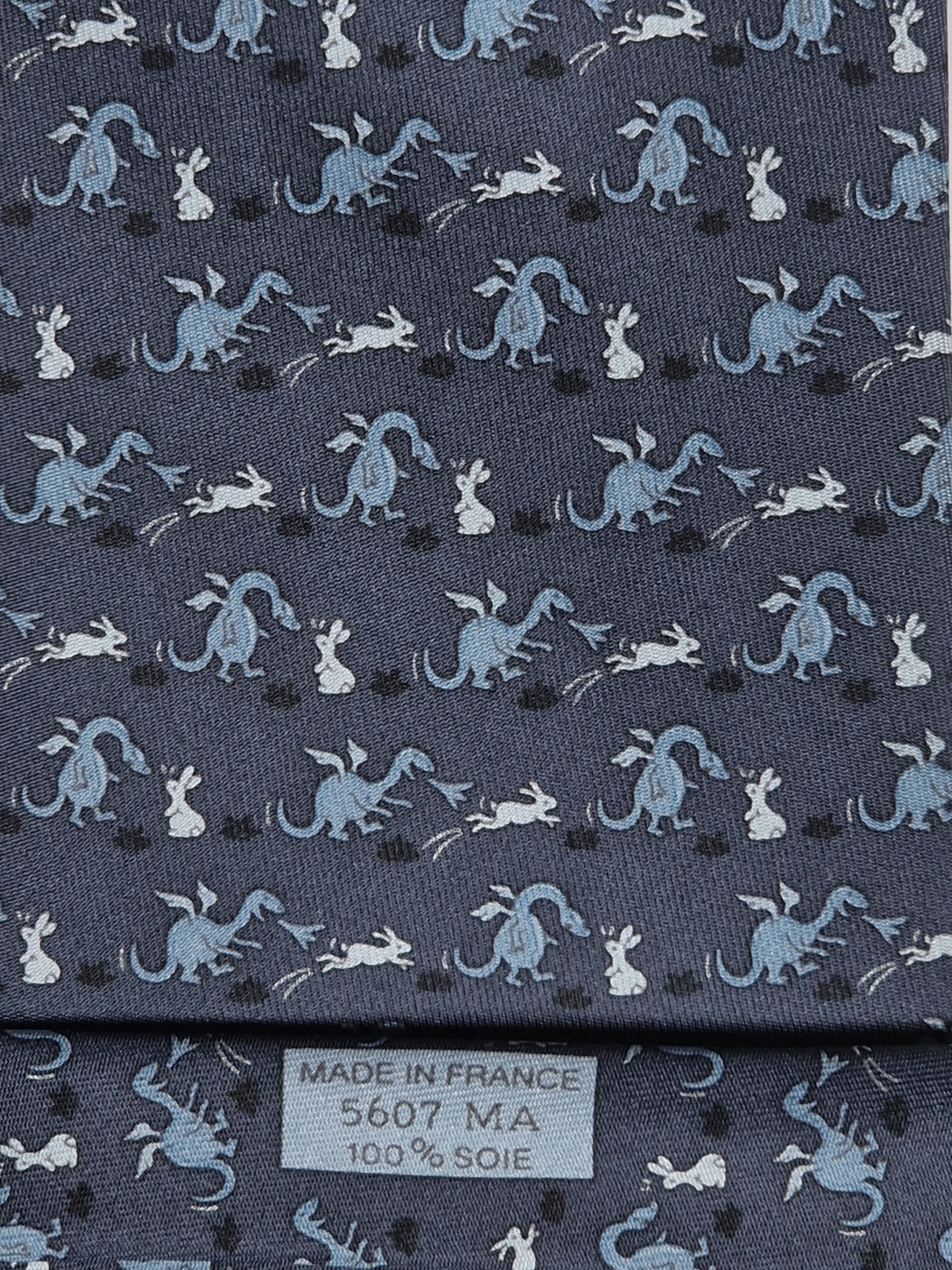Hermès silk tie blue dragon and rabbit 5607 MA