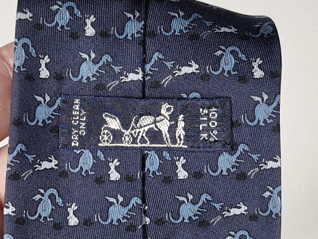 Hermès silk tie blue dragon and rabbit 5607 MA