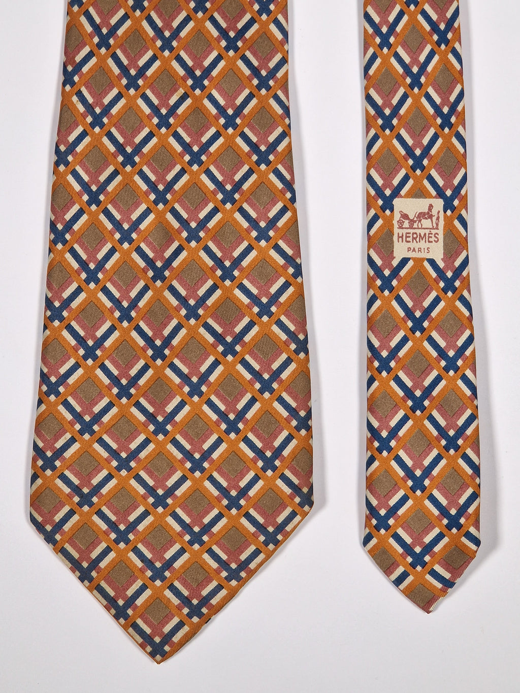000561 Hermès tie brown chekerd pattern 561 SA