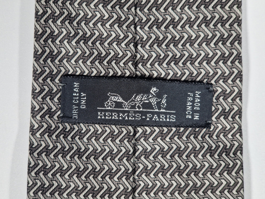 005664 Hermès tie grey H pattern 5664 EA