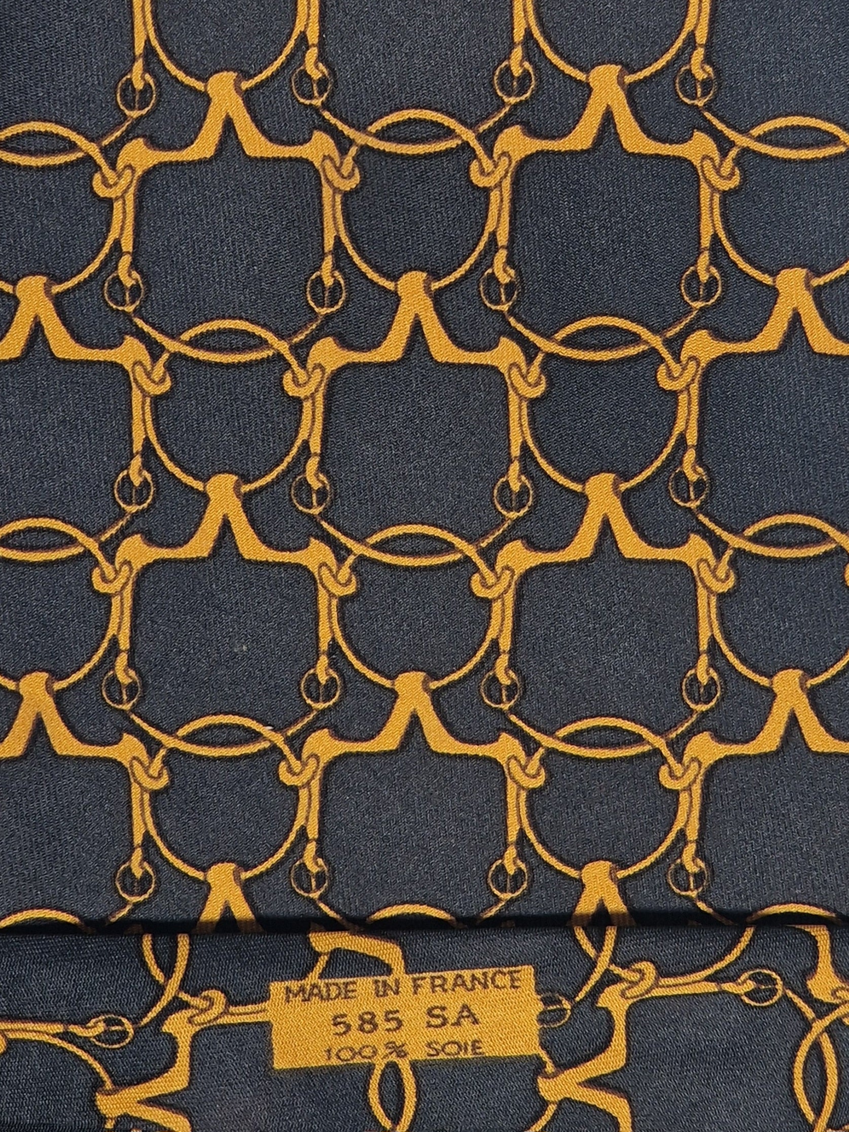 Hermés wide vintage silk tie black and yellow equestrian 585 SA