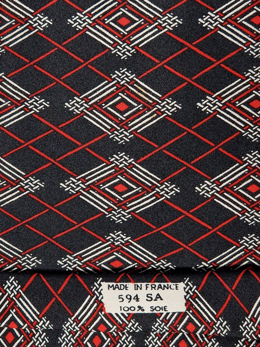Hermés vintage silk tie black geometric pattern 594 SA