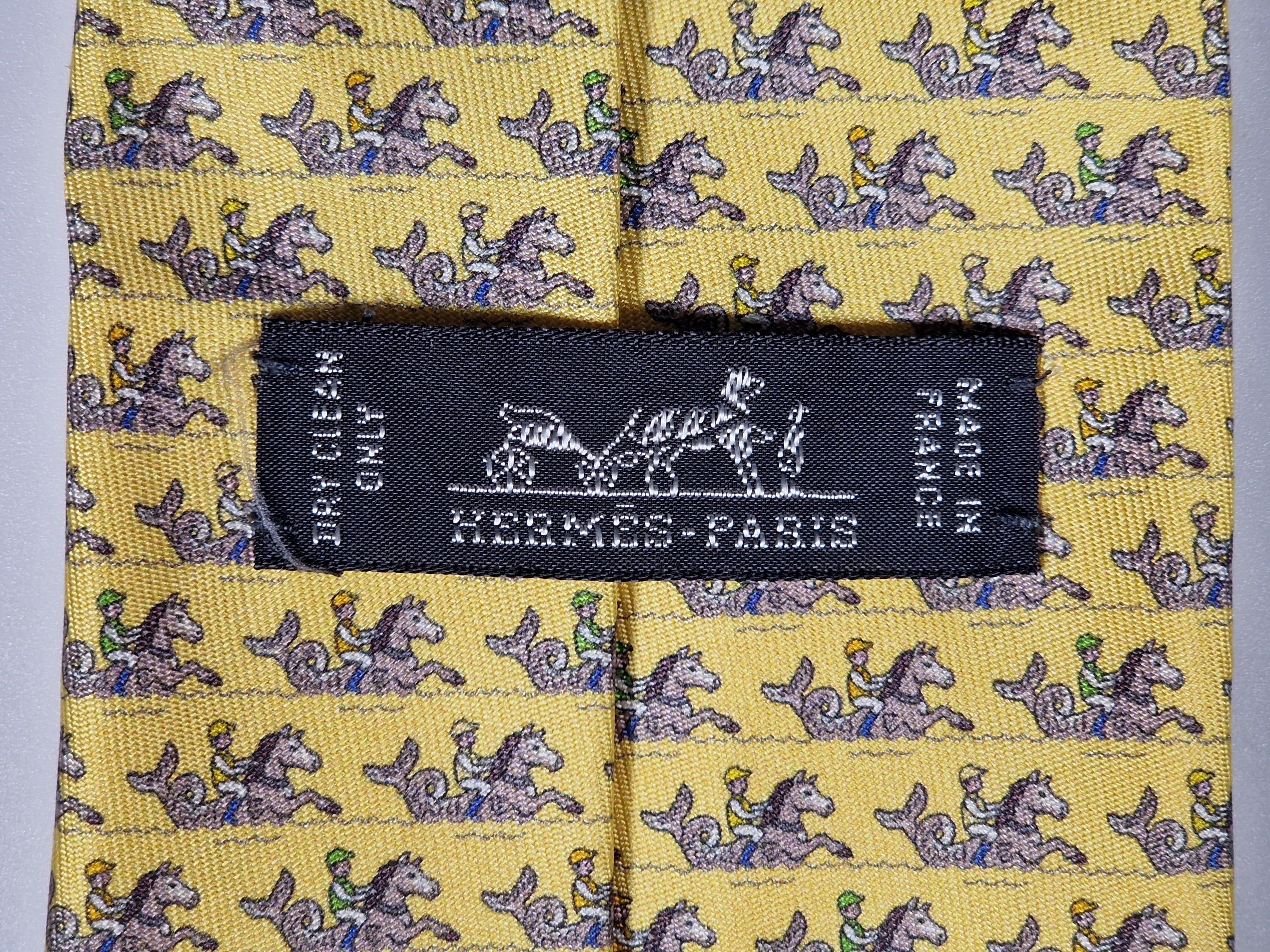 605676 Hermès tie yellow whimsical seahorse and jockey 605676 PA