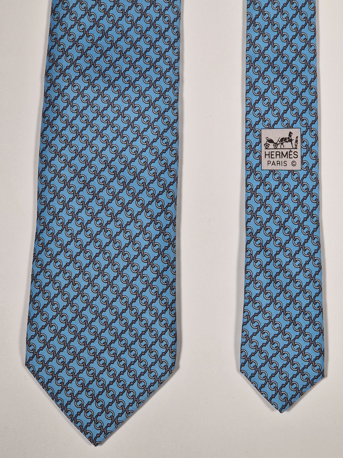 605718 Hermès tie blue equestrin pattern 605718 PA