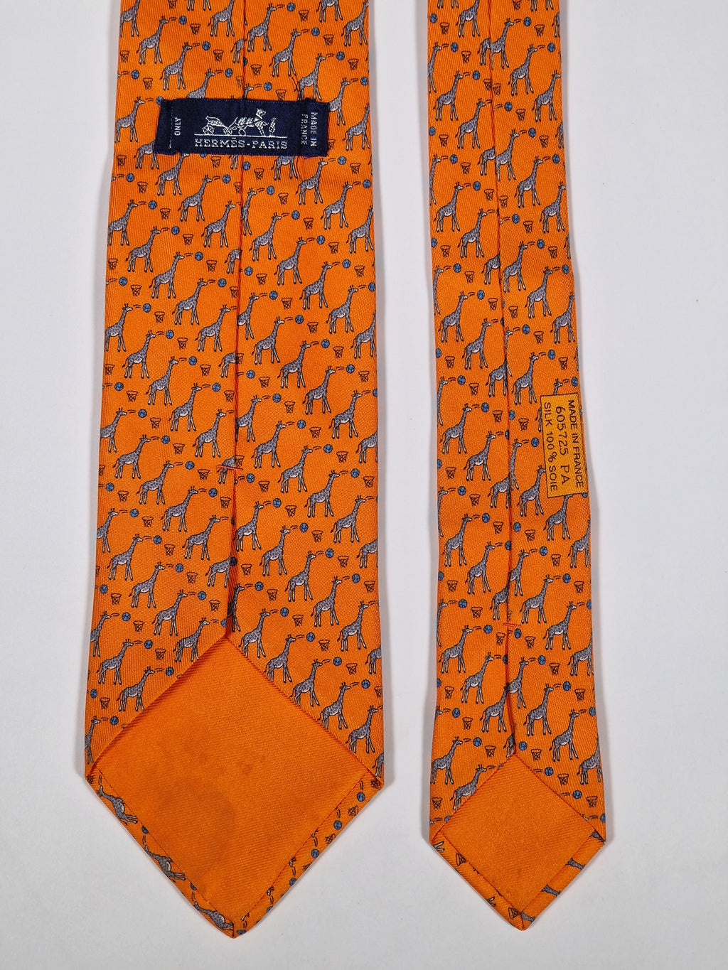 605725 Hermès tie orange Whimsical basket giraffs 605725 PA